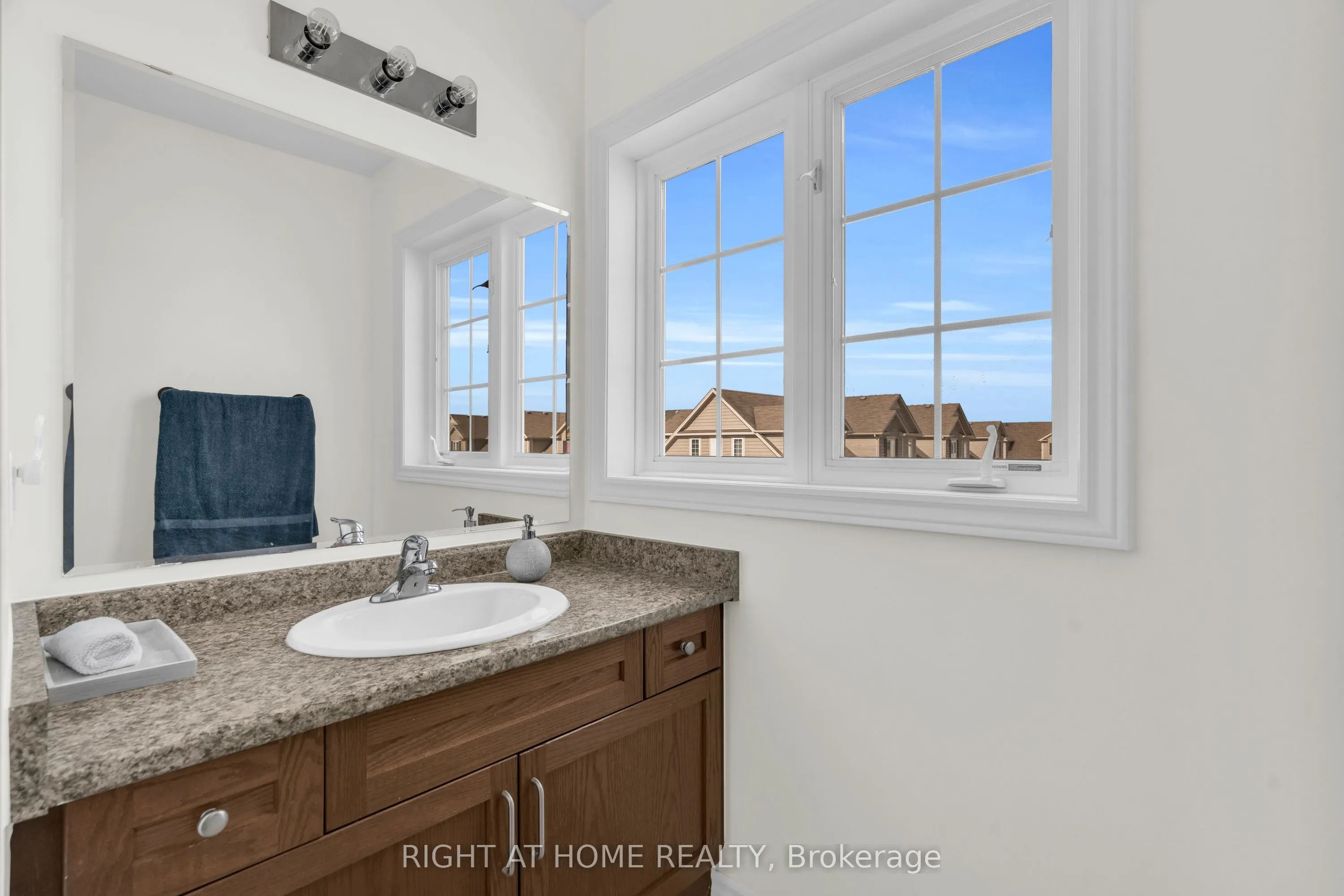 630 Woodlawn Road E, #B