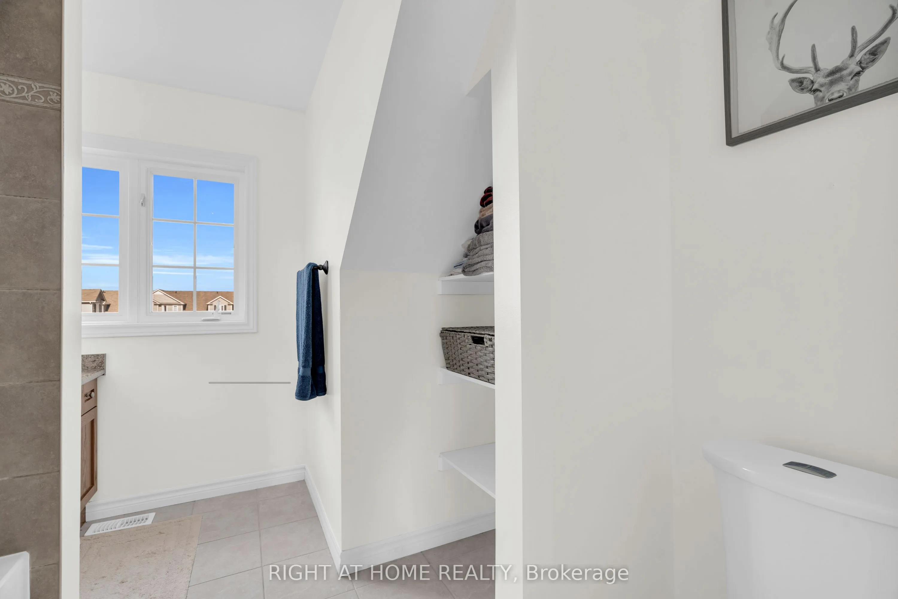 630 Woodlawn Road E, #B