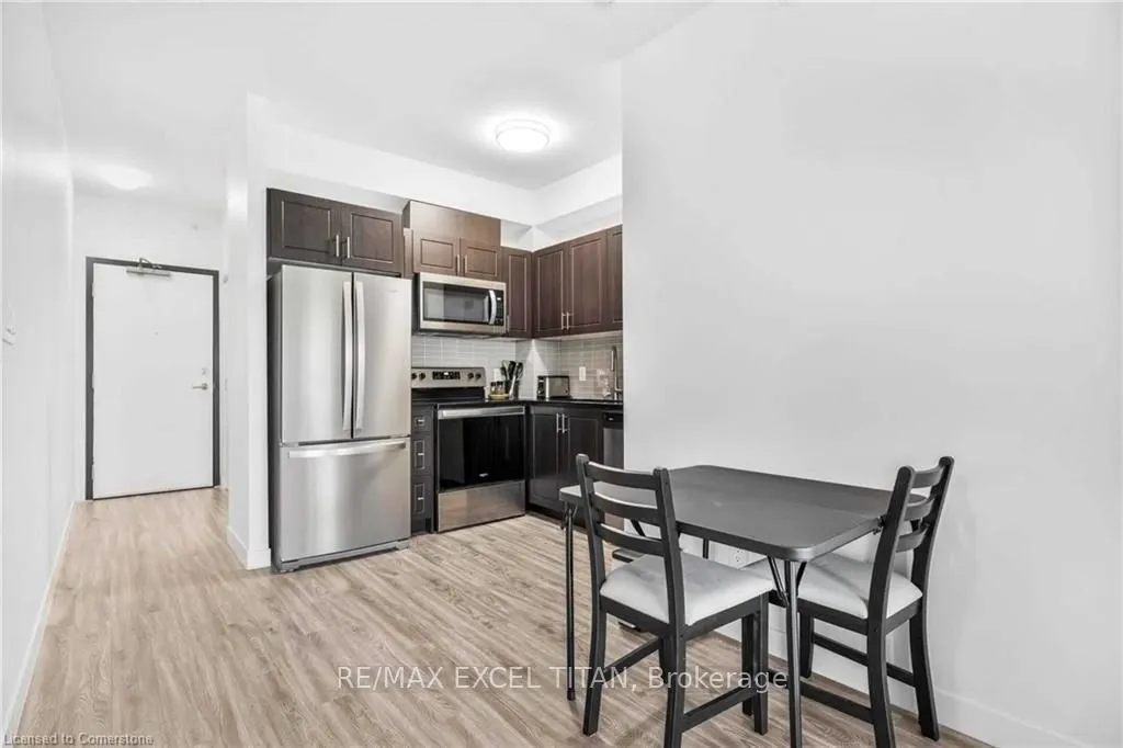 128 King Street N, #703