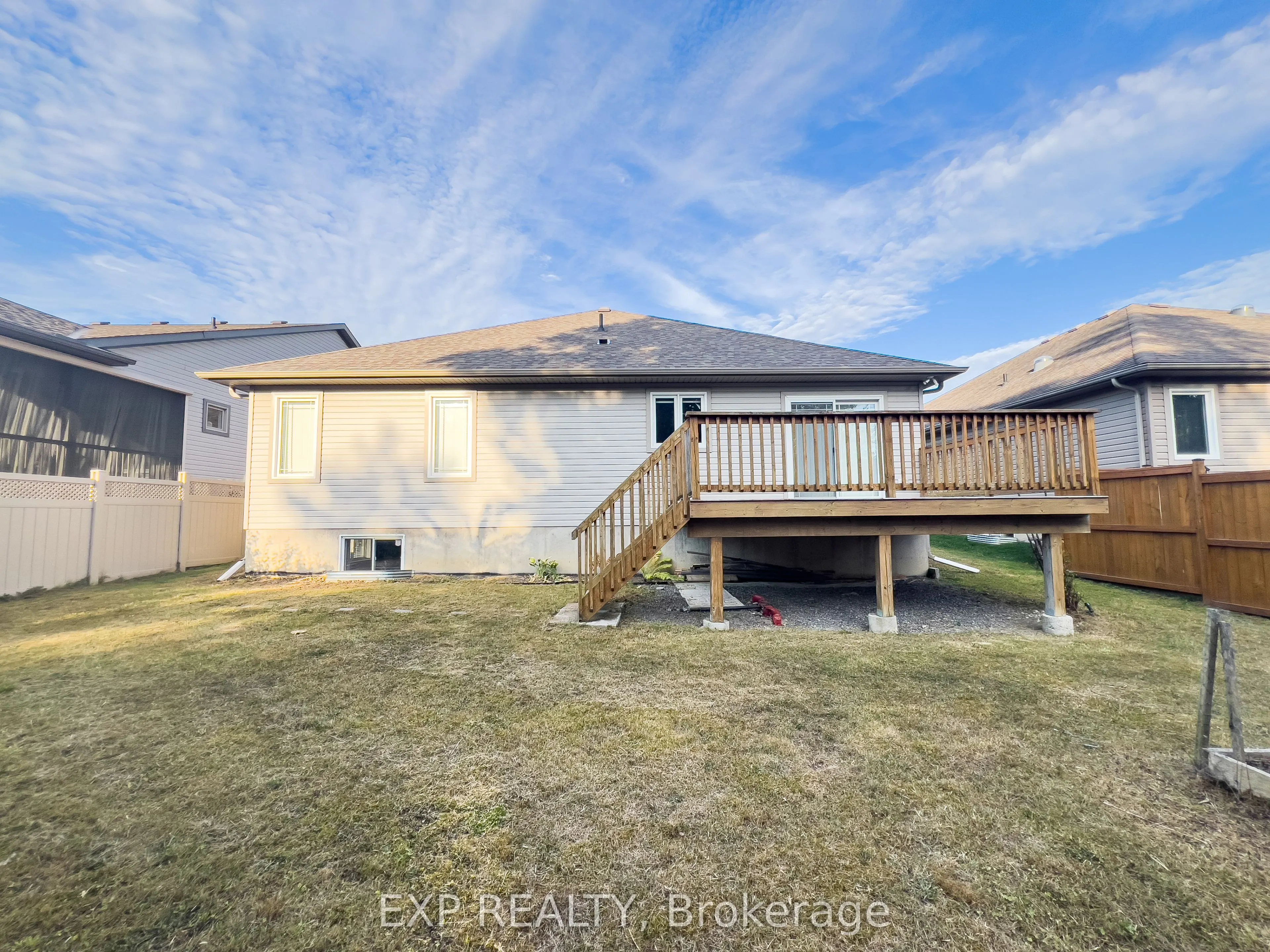 1132 Mcclure Crescent