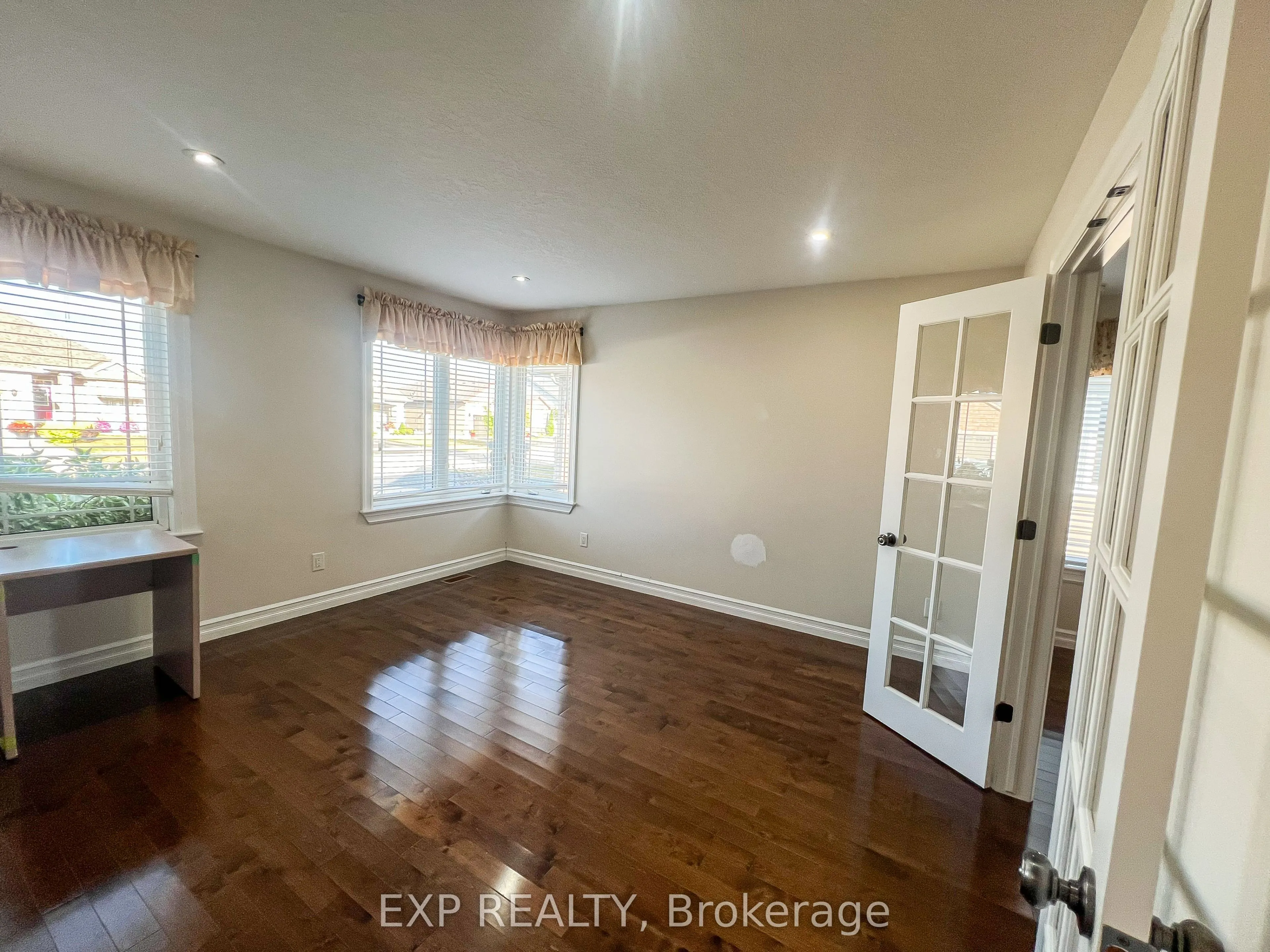 1132 Mcclure Crescent
