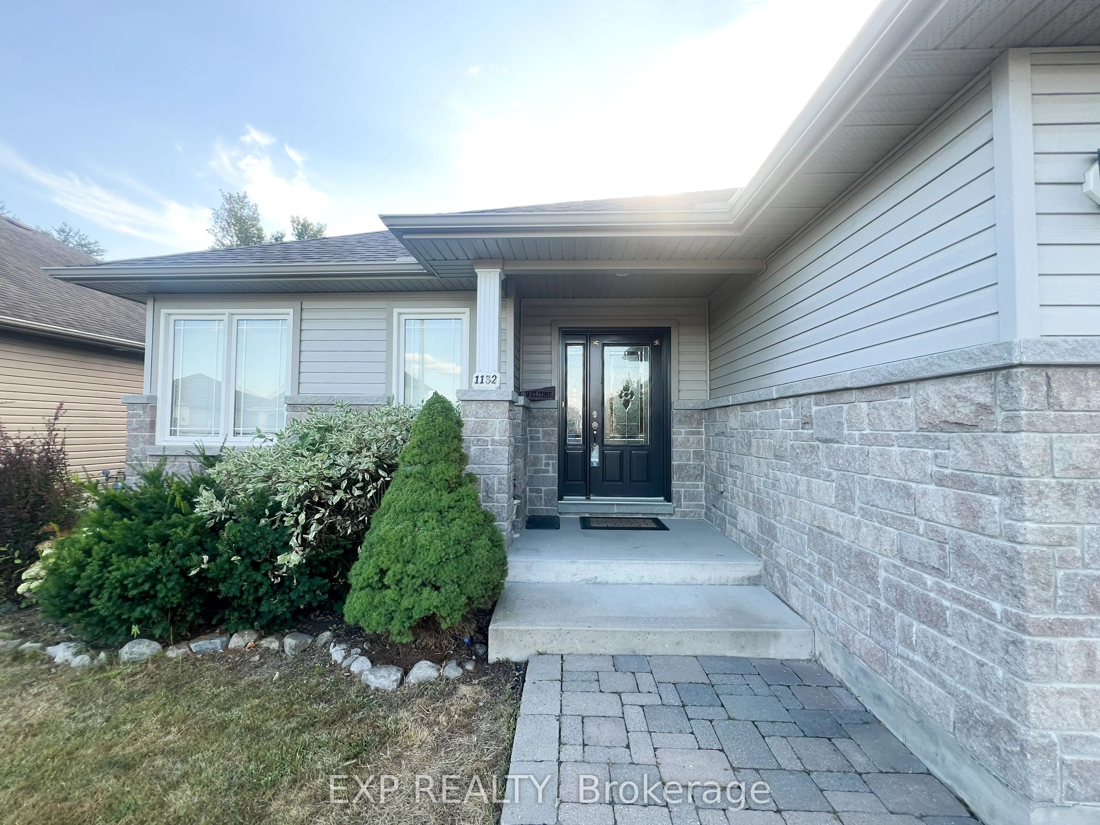 1132 Mcclure Crescent