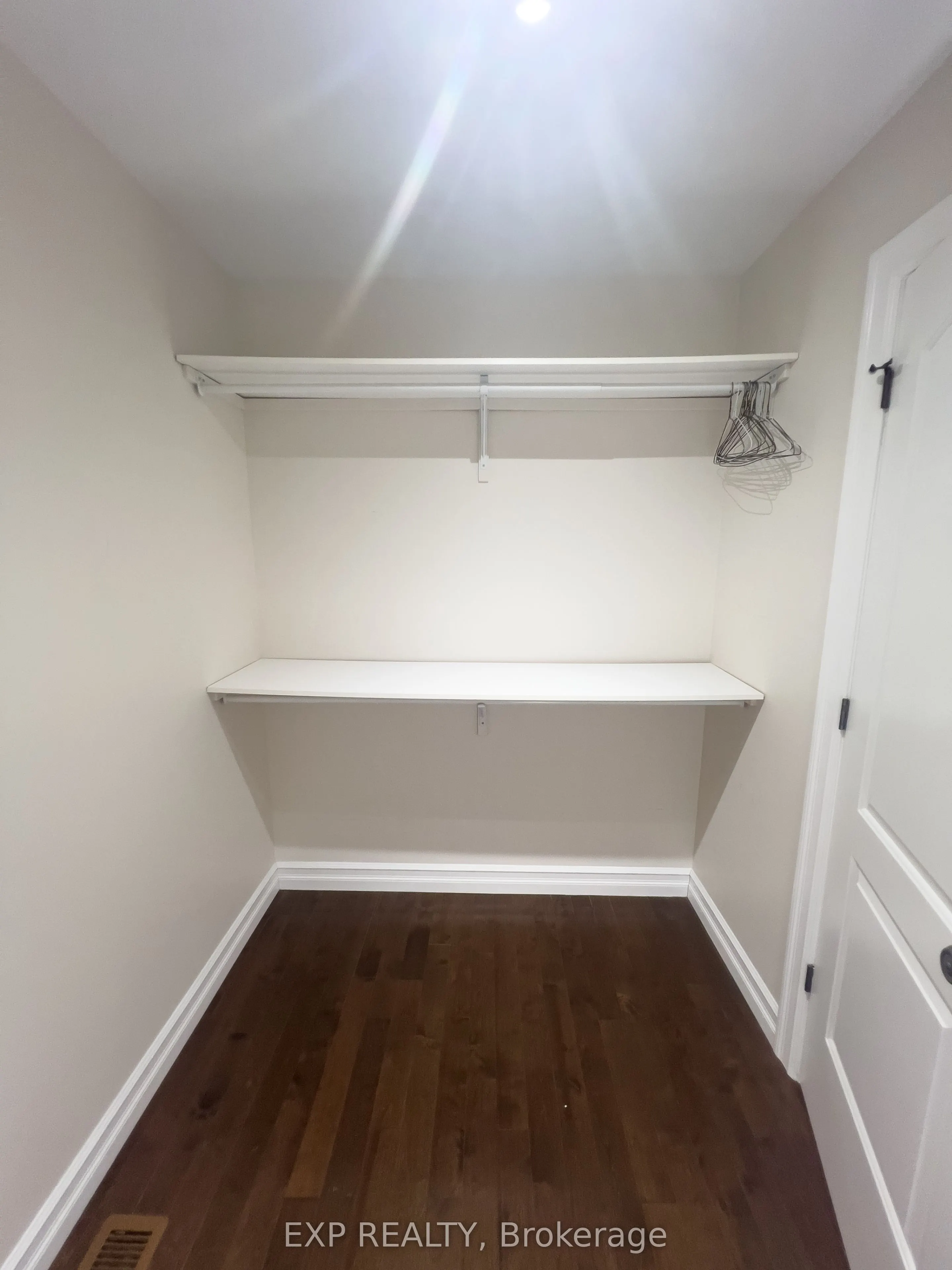 1132 Mcclure Crescent
