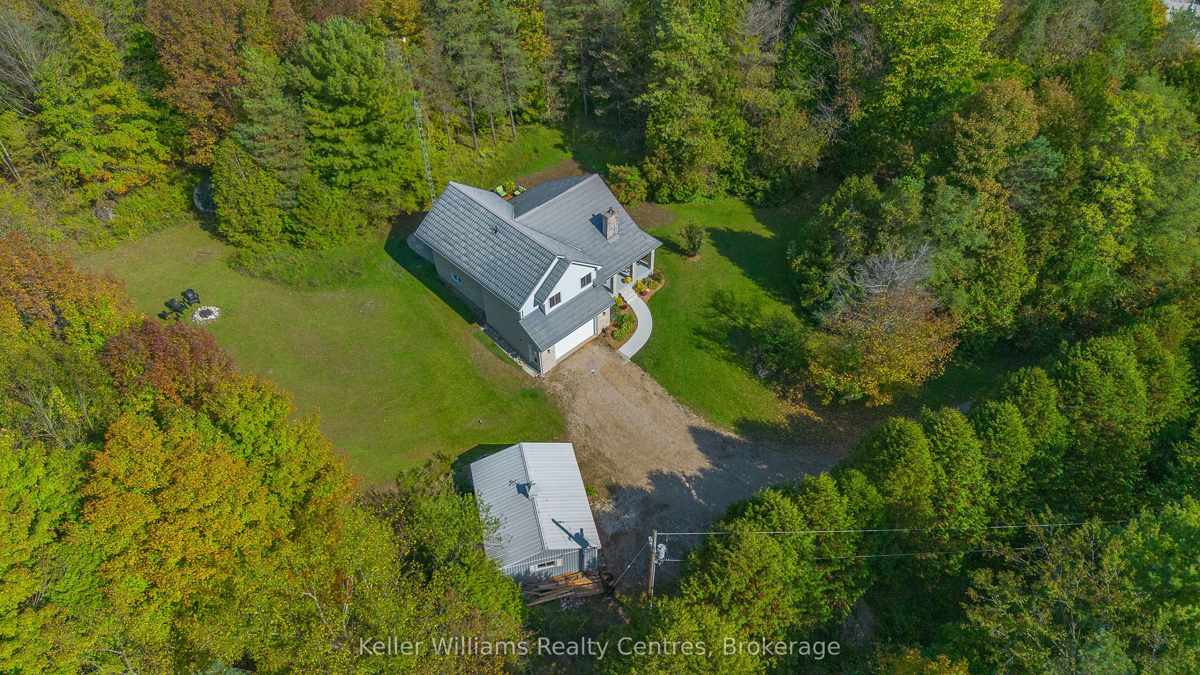 702473 Sideroad 5