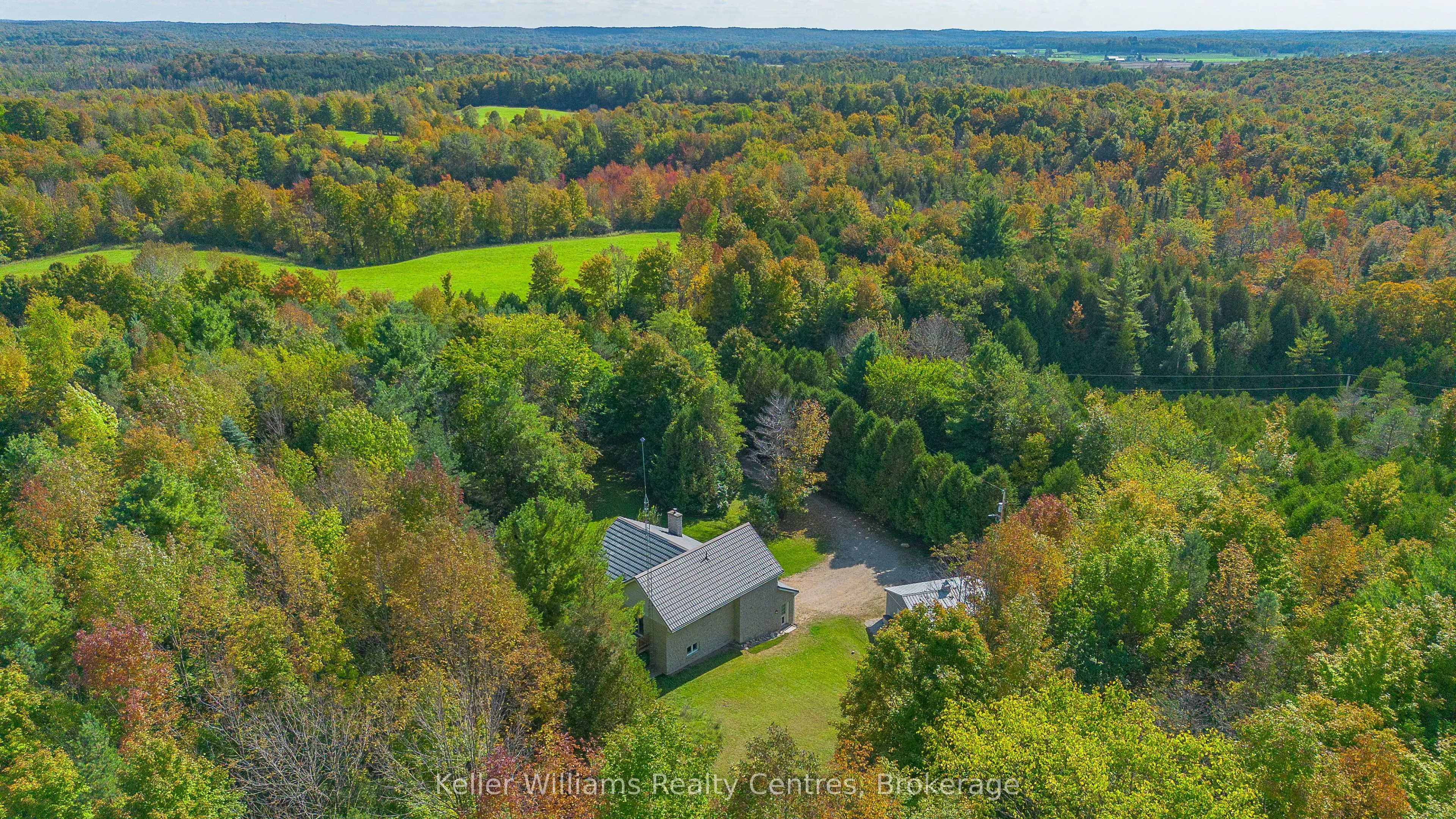 702473 Sideroad 5