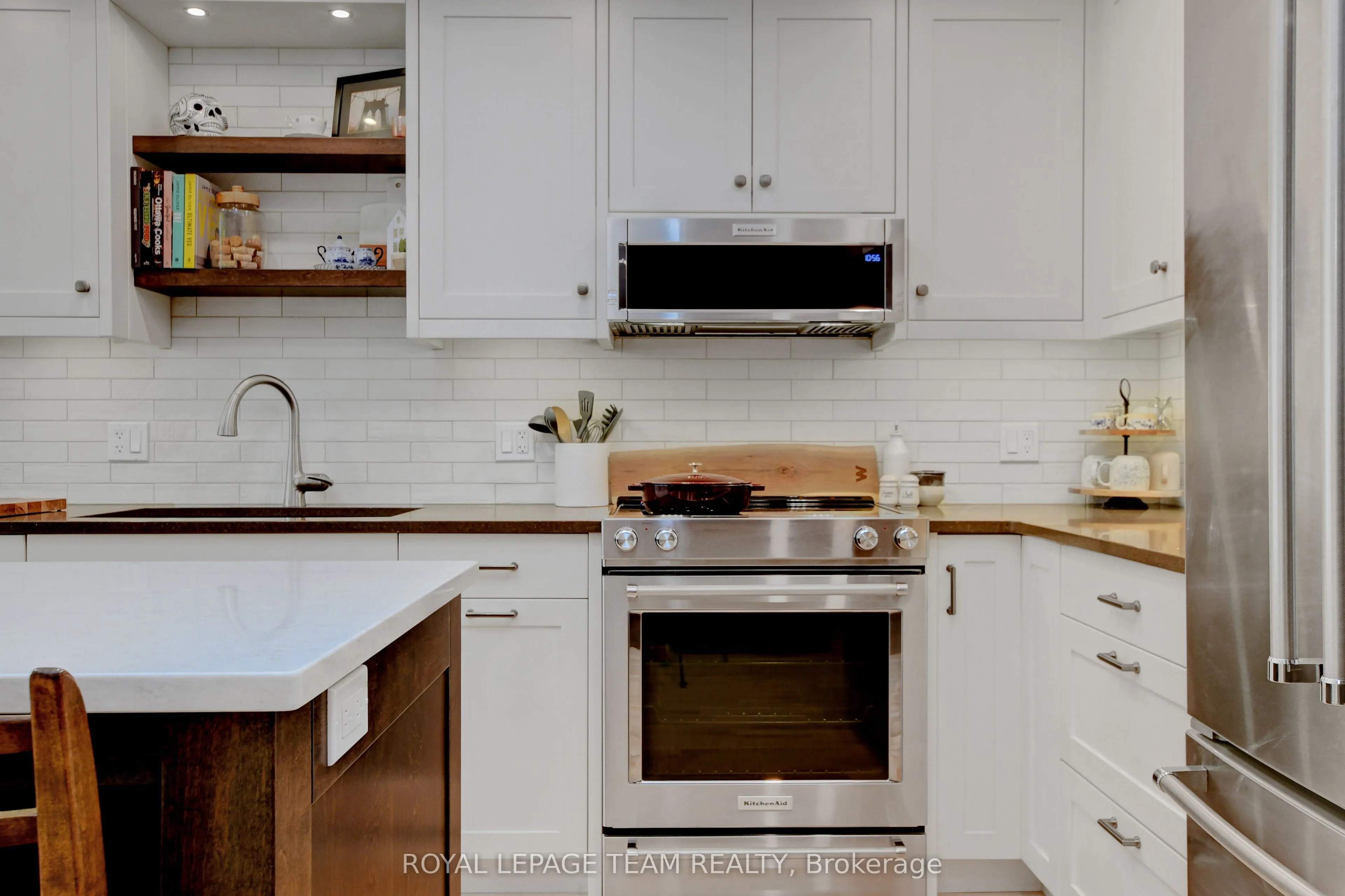 400 Mcleod Street, #102