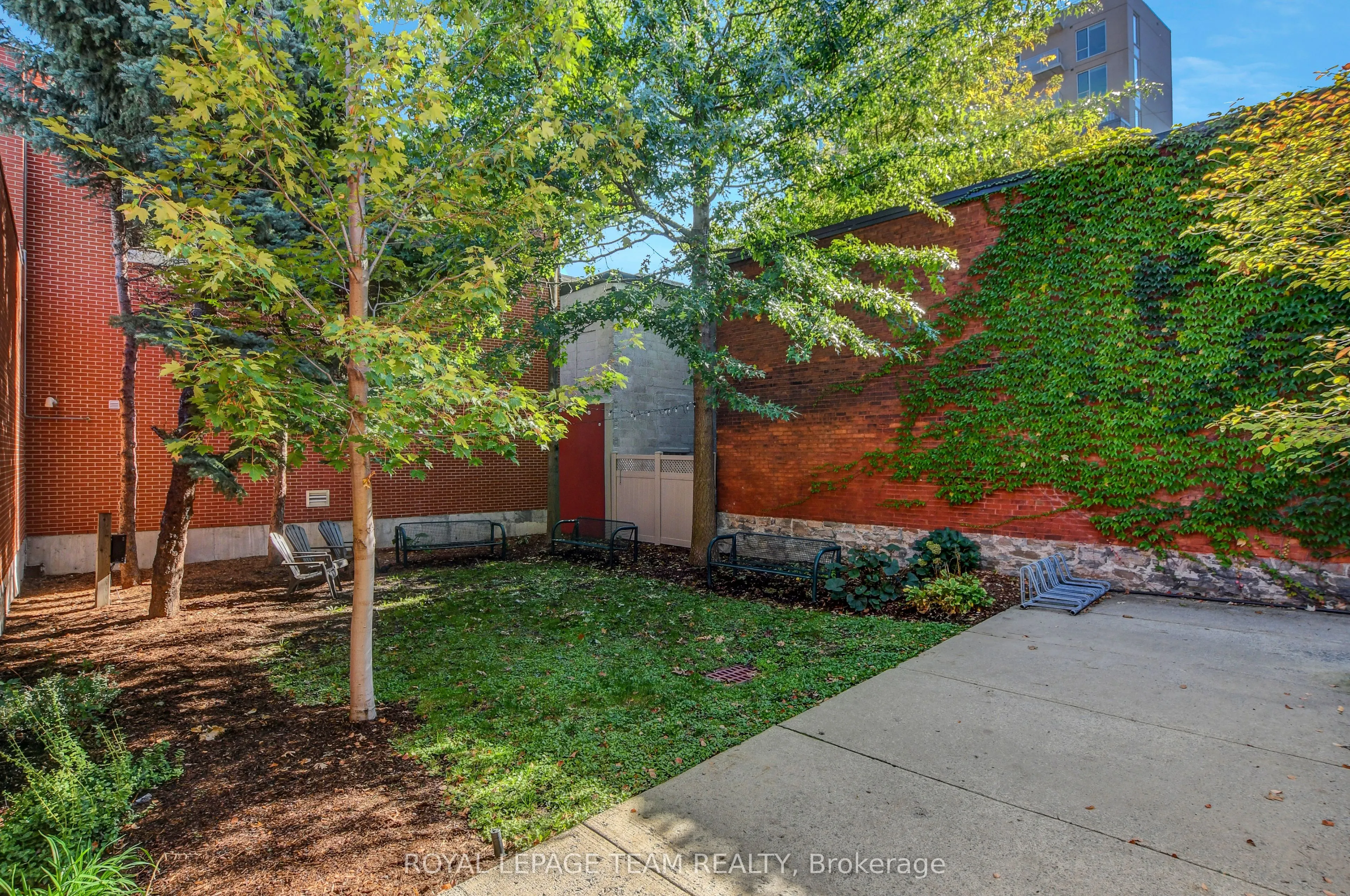 400 Mcleod Street, #102