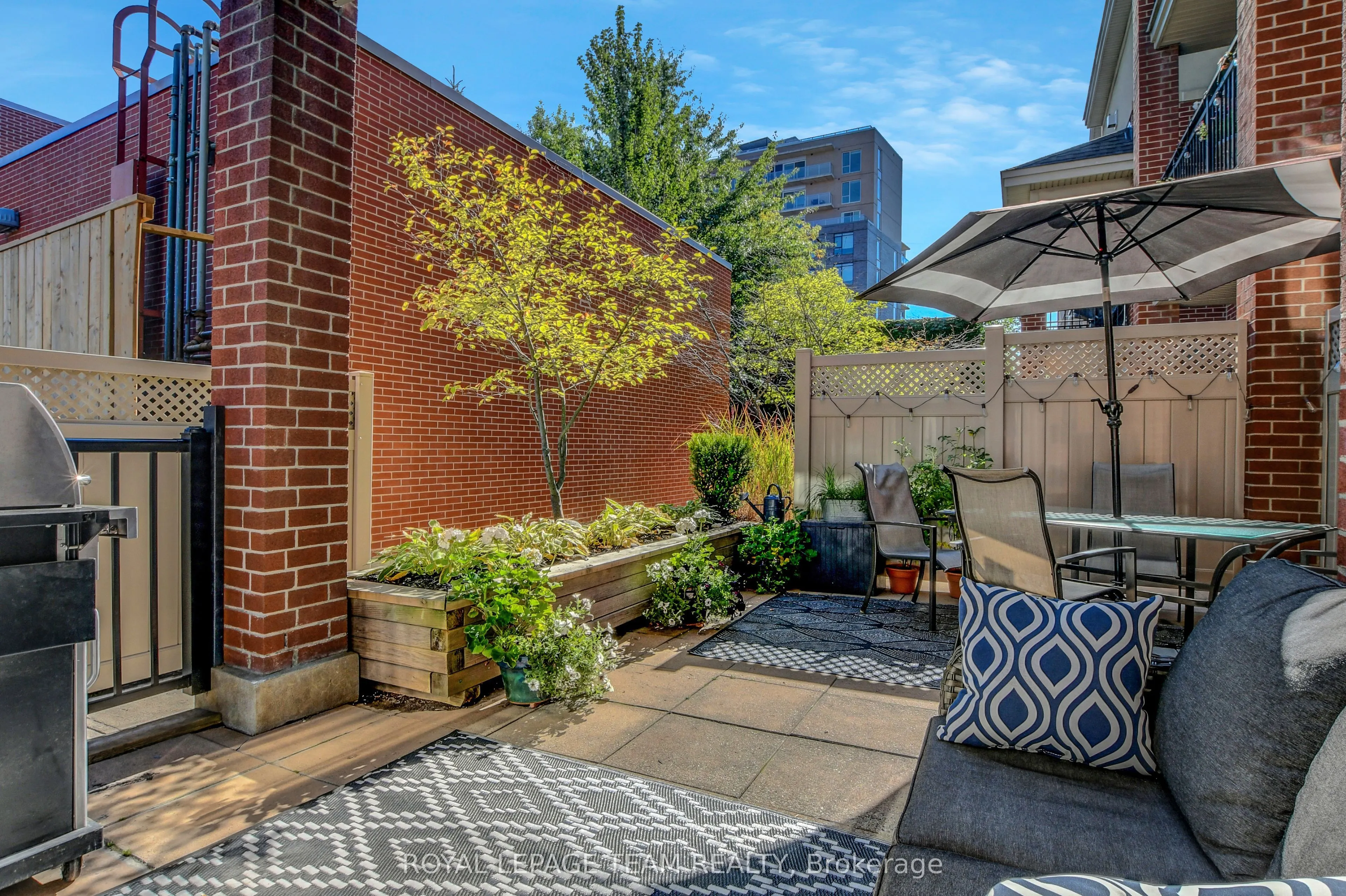 400 Mcleod Street, #102