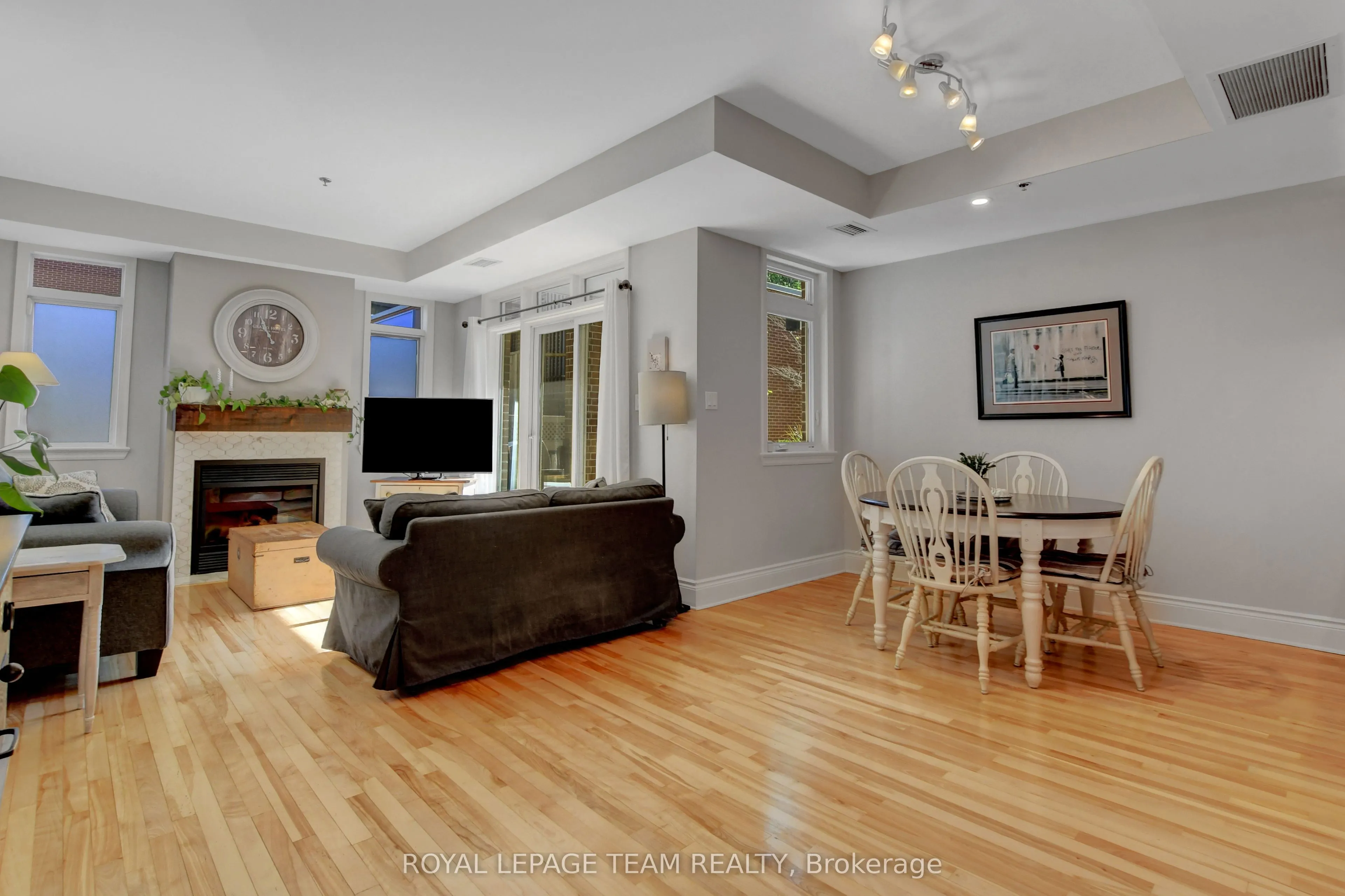 400 Mcleod Street, #102