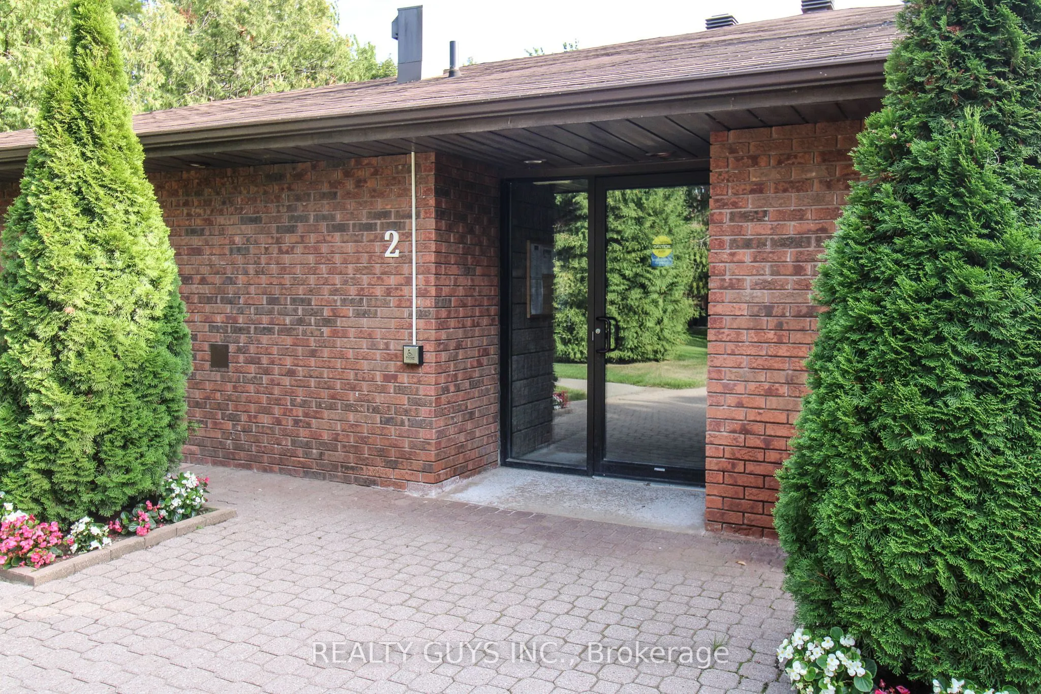 200 EAST Street S, ##4