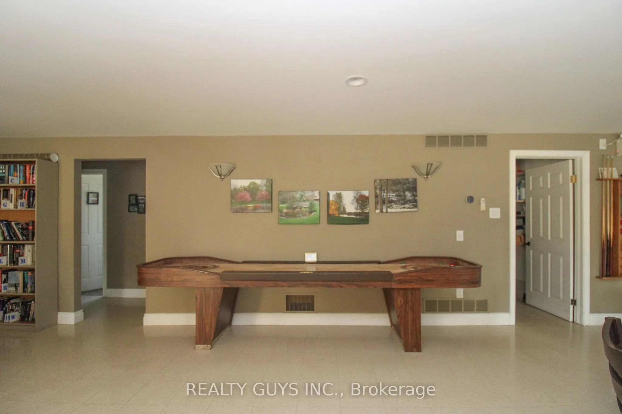 200 EAST Street S, ##4