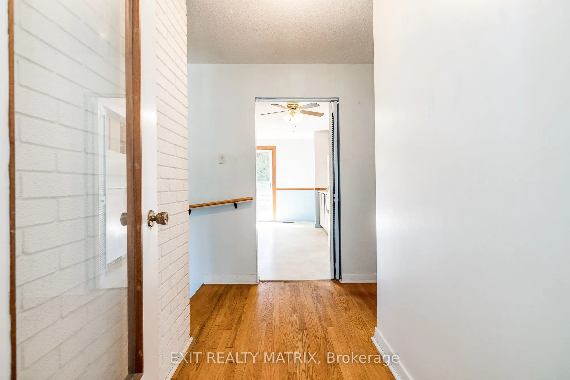 8 Brian Crescent