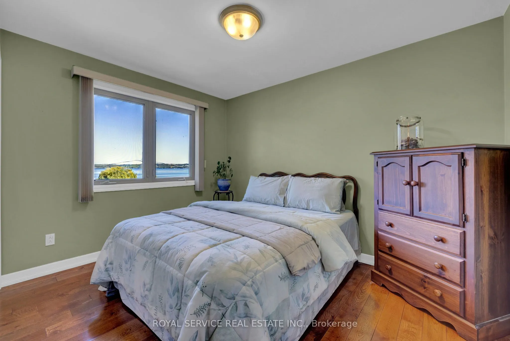 5127 Halstead Beach Road Road, #165