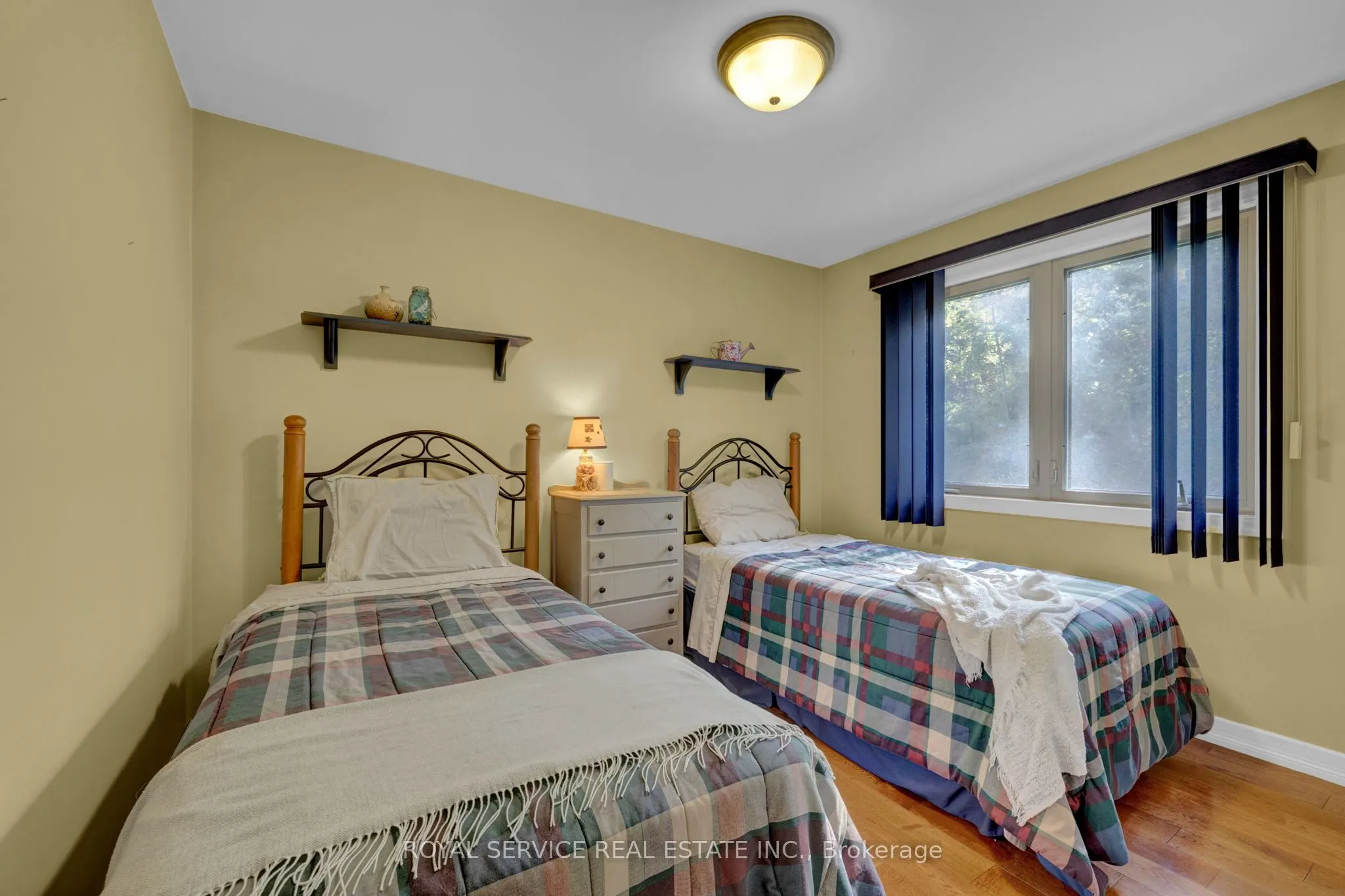 5127 Halstead Beach Road Road, #165