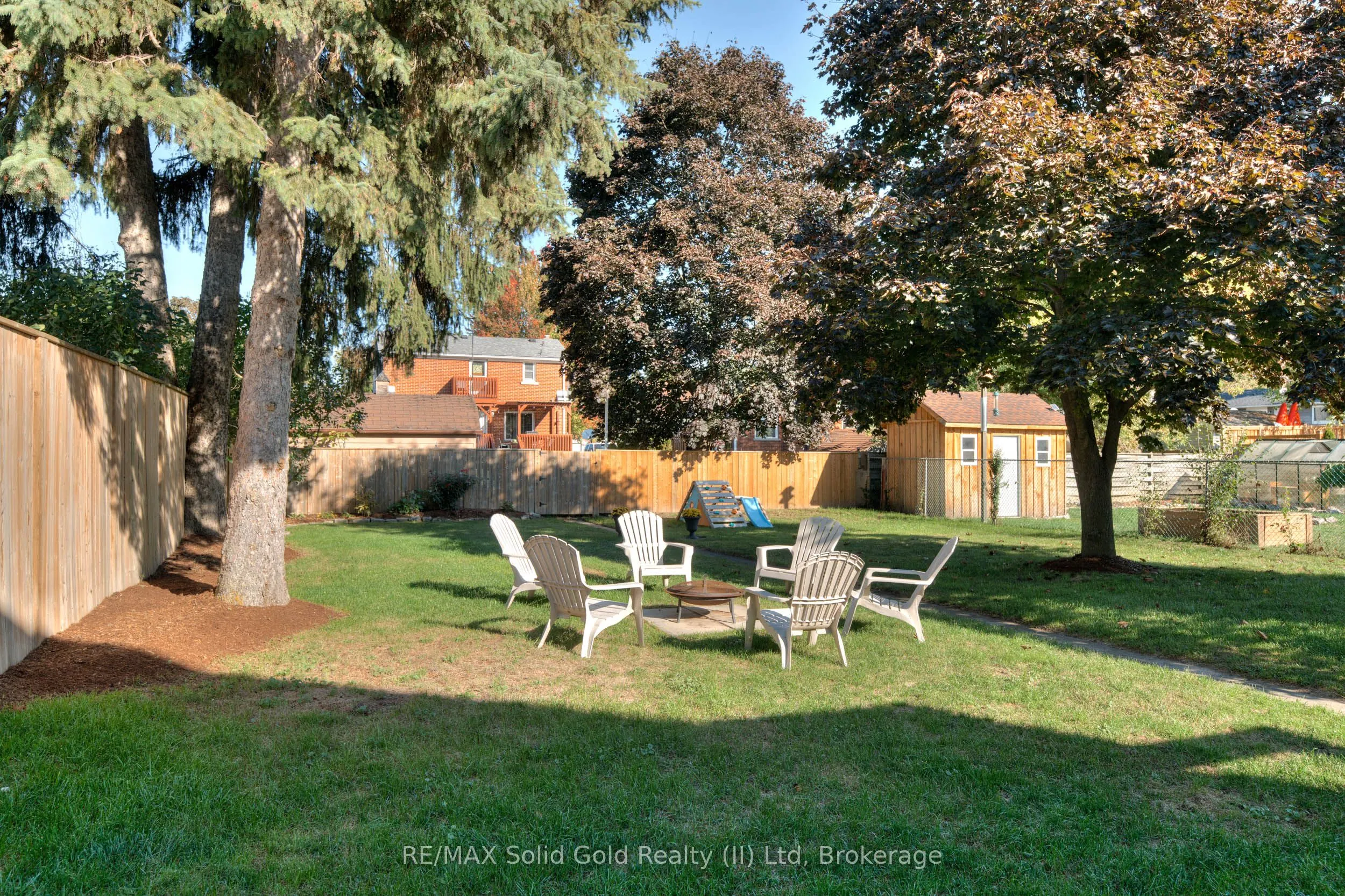 33 Bloomingdale Road N