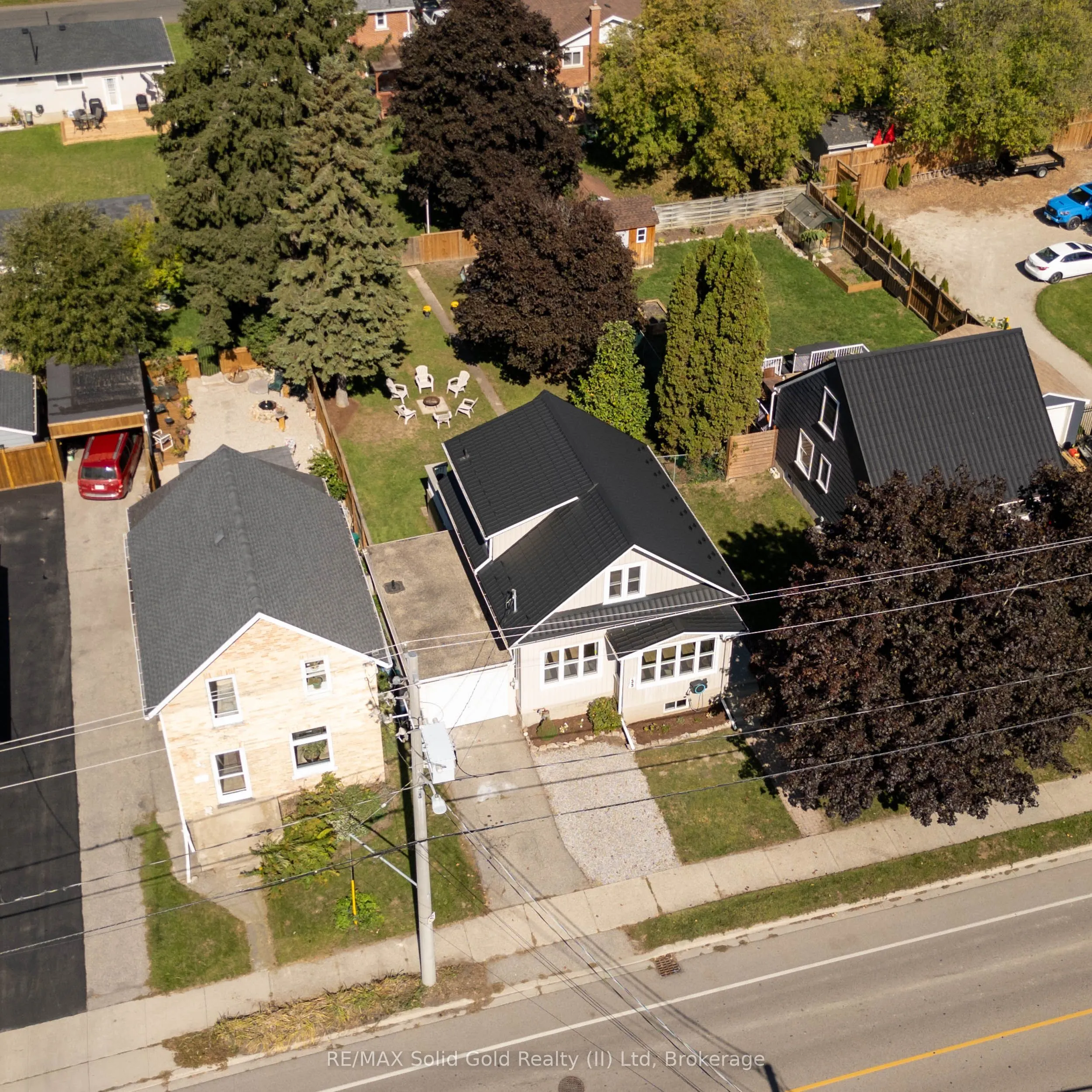 33 Bloomingdale Road N