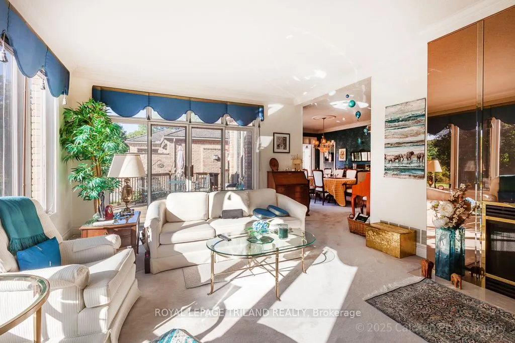 1040 Riverside Drive, #23