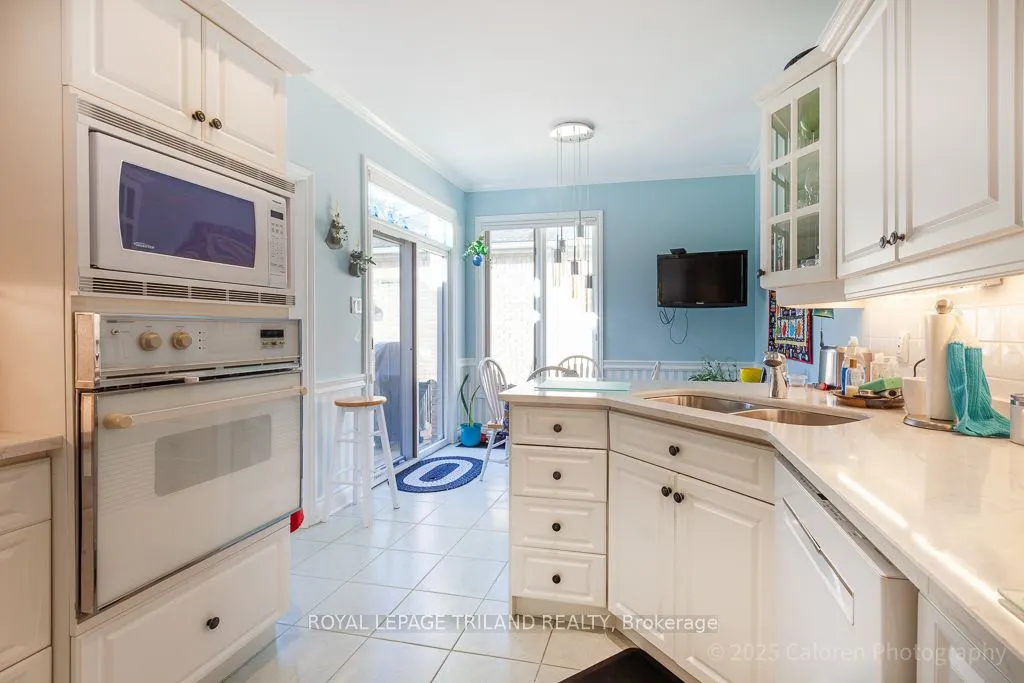 1040 Riverside Drive, #23