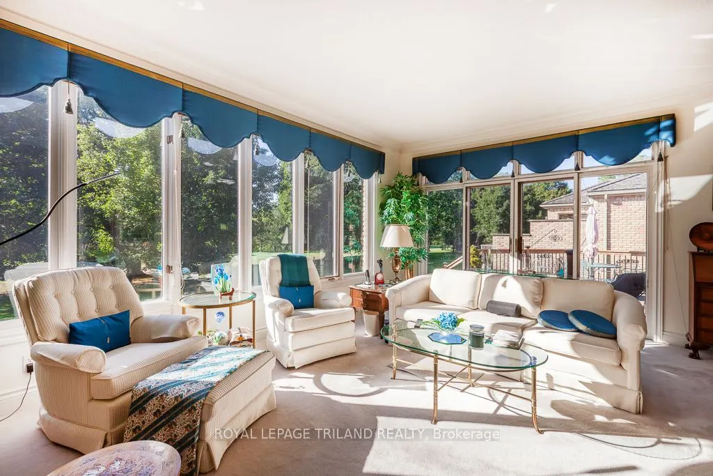 1040 Riverside Drive, #23
