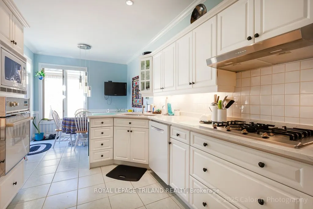 1040 Riverside Drive, #23