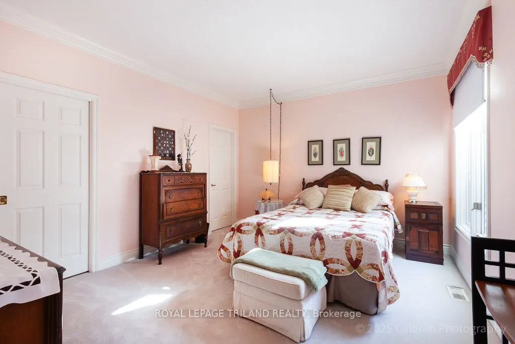 1040 Riverside Drive, #23