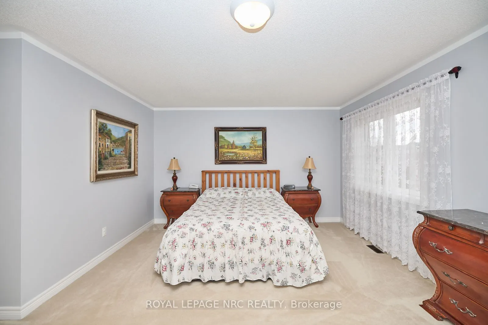 4 Alex Grant Place