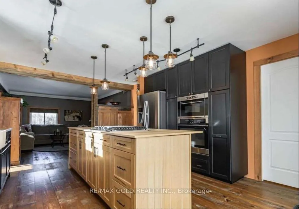 5135 Trafalgar Road
