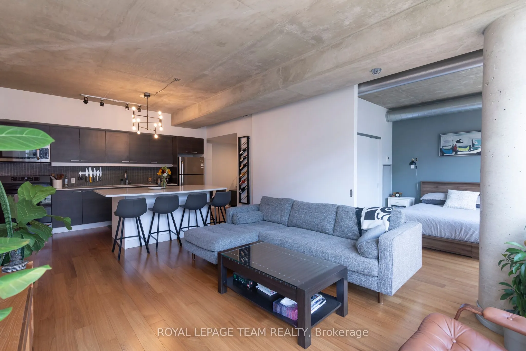 349 Mcleod Street, #618