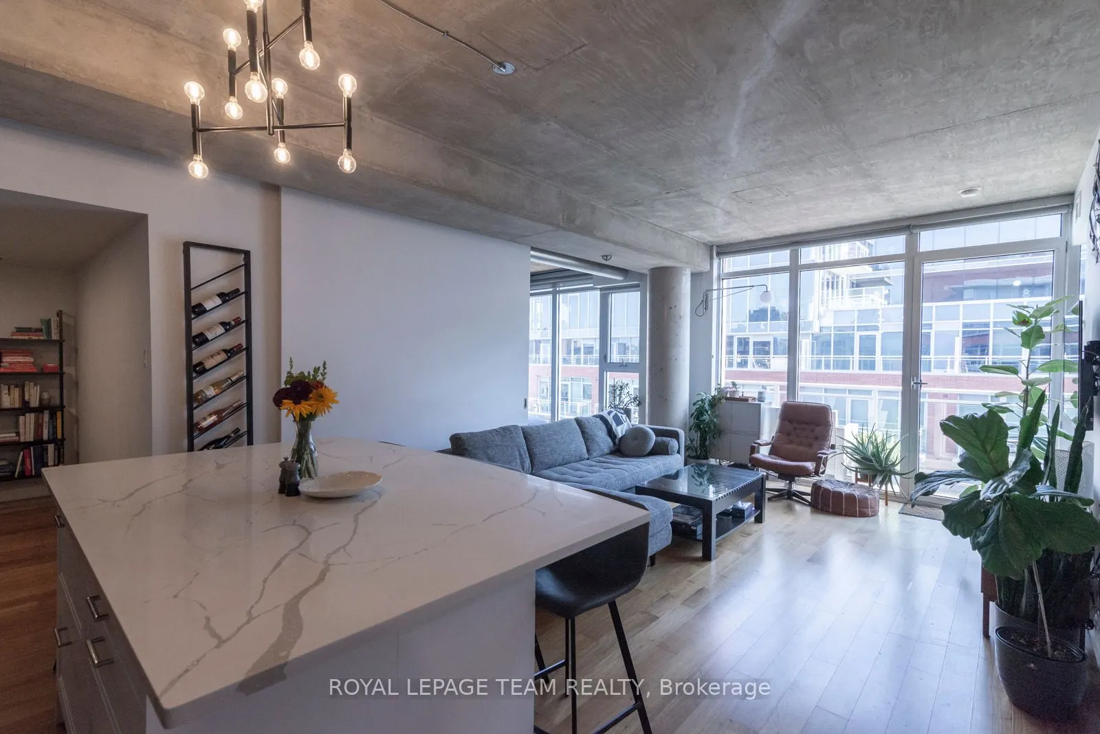 349 Mcleod Street, #618