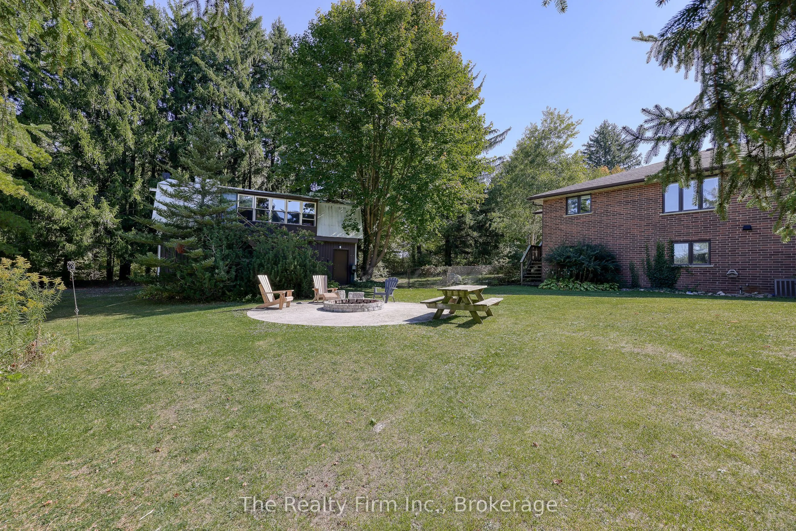 786837 Township Road 6