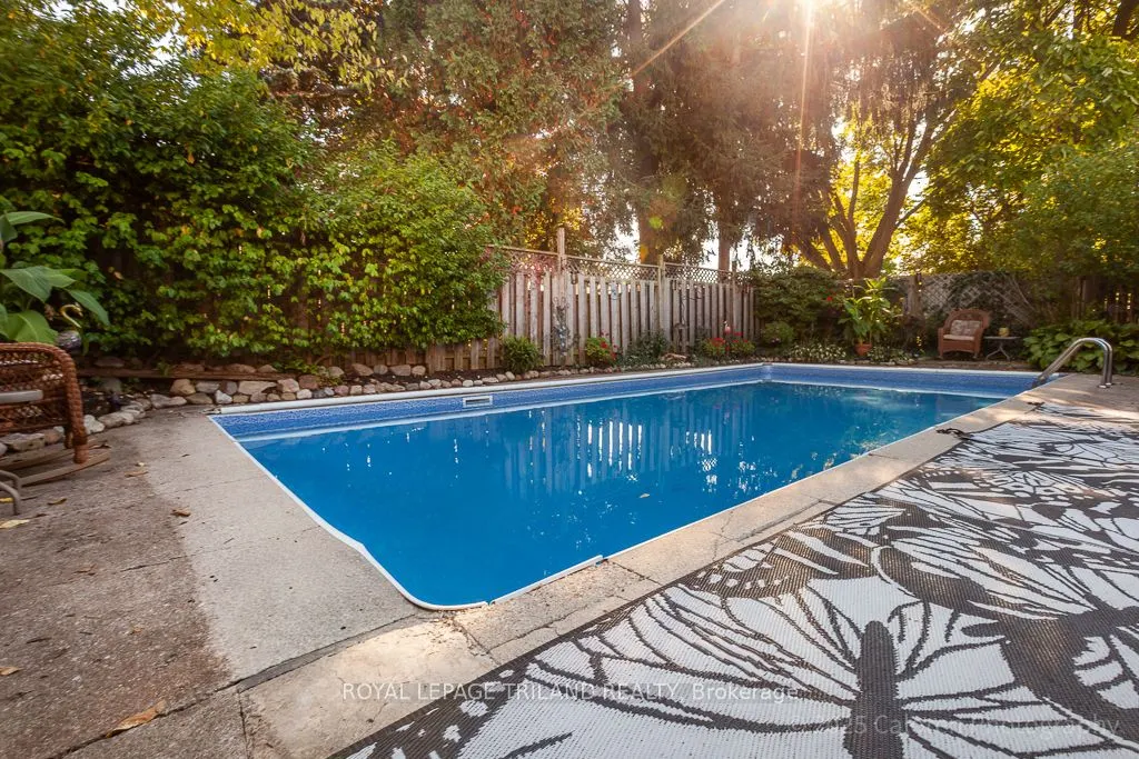 23 Crabtree Avenue