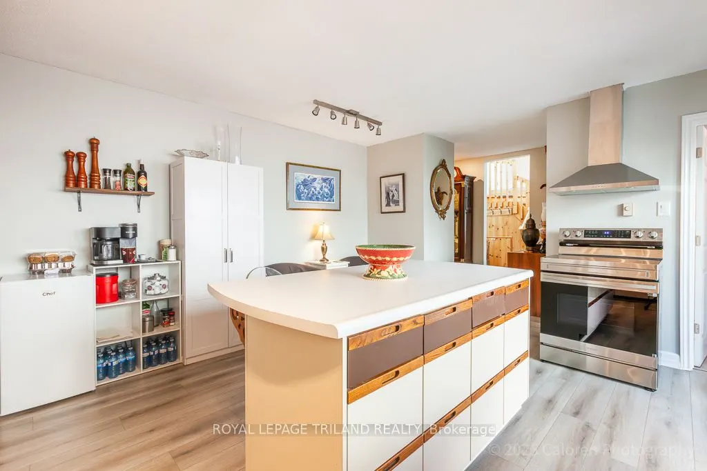23 Crabtree Avenue
