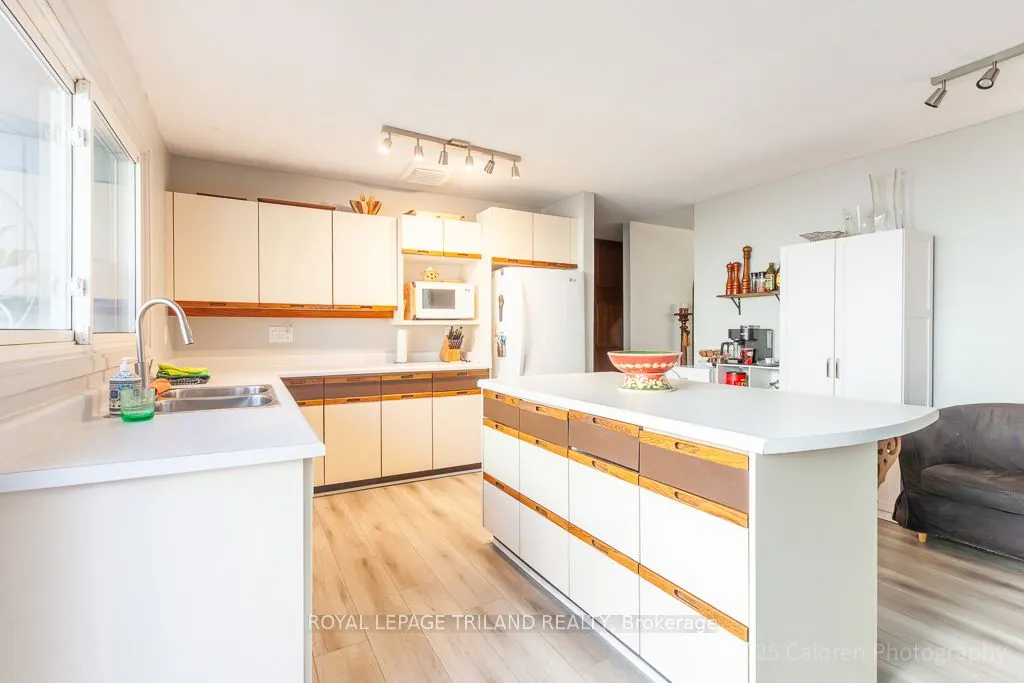 23 Crabtree Avenue
