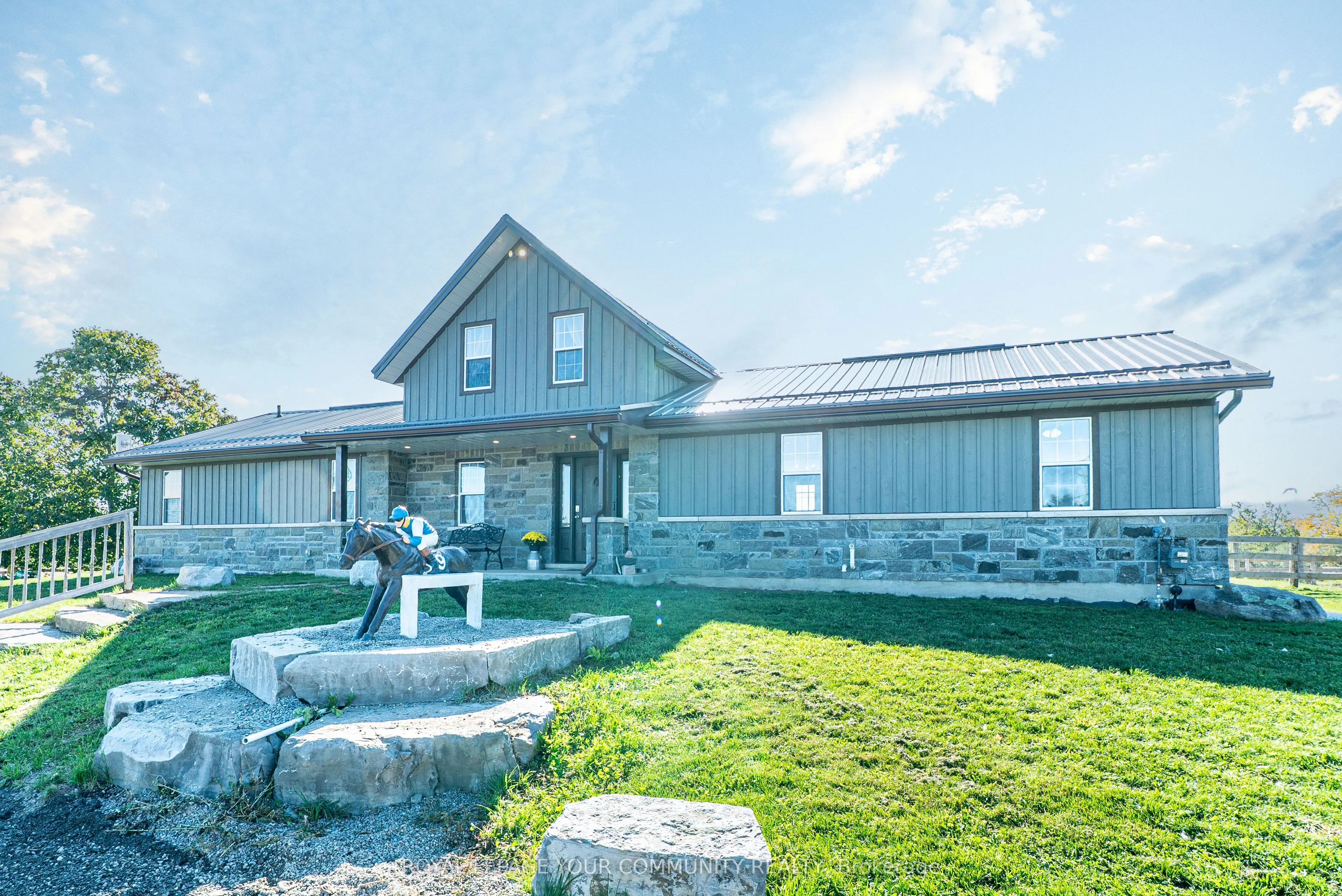 3752 Hwy 35 Highway