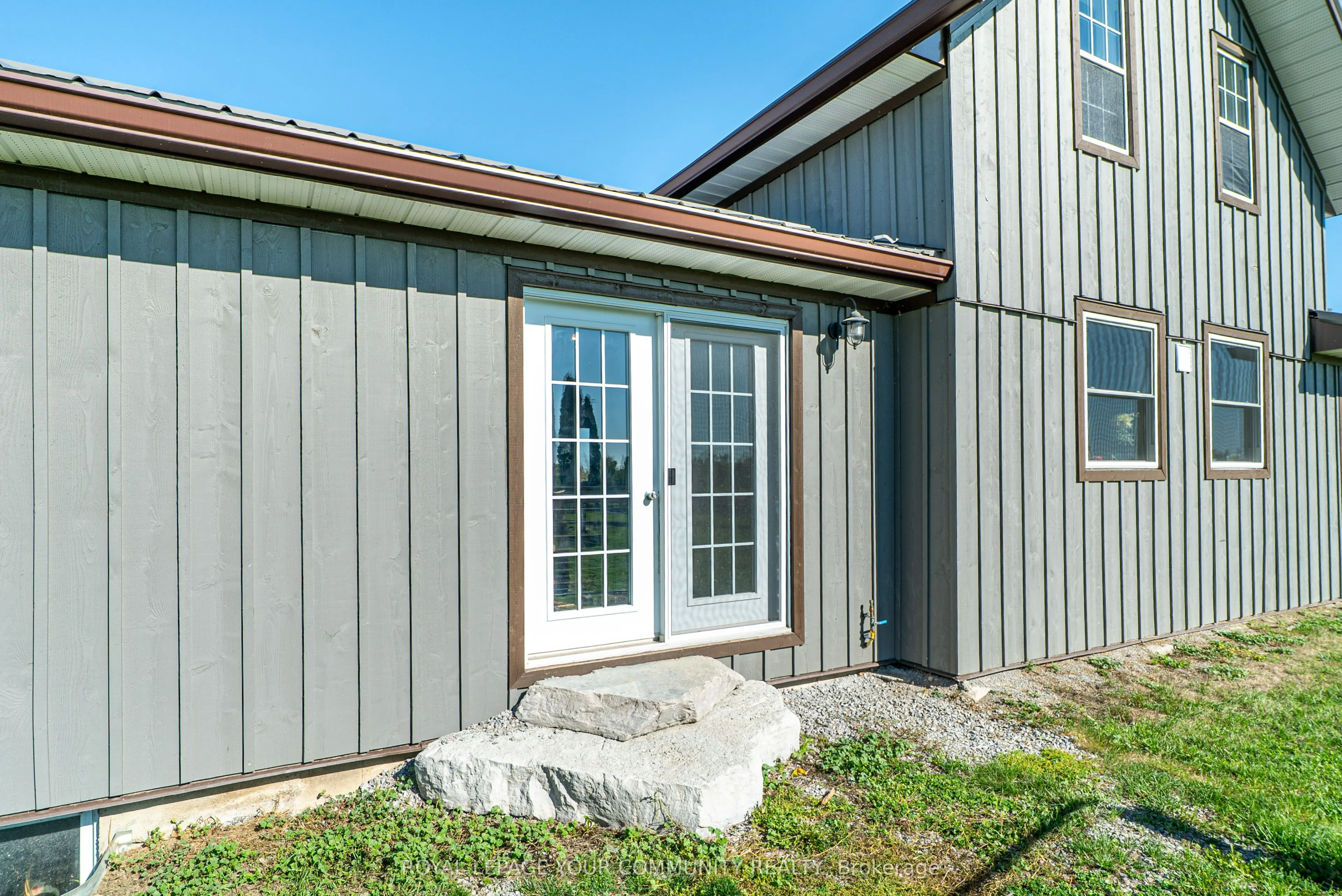 3752 Hwy 35 Highway