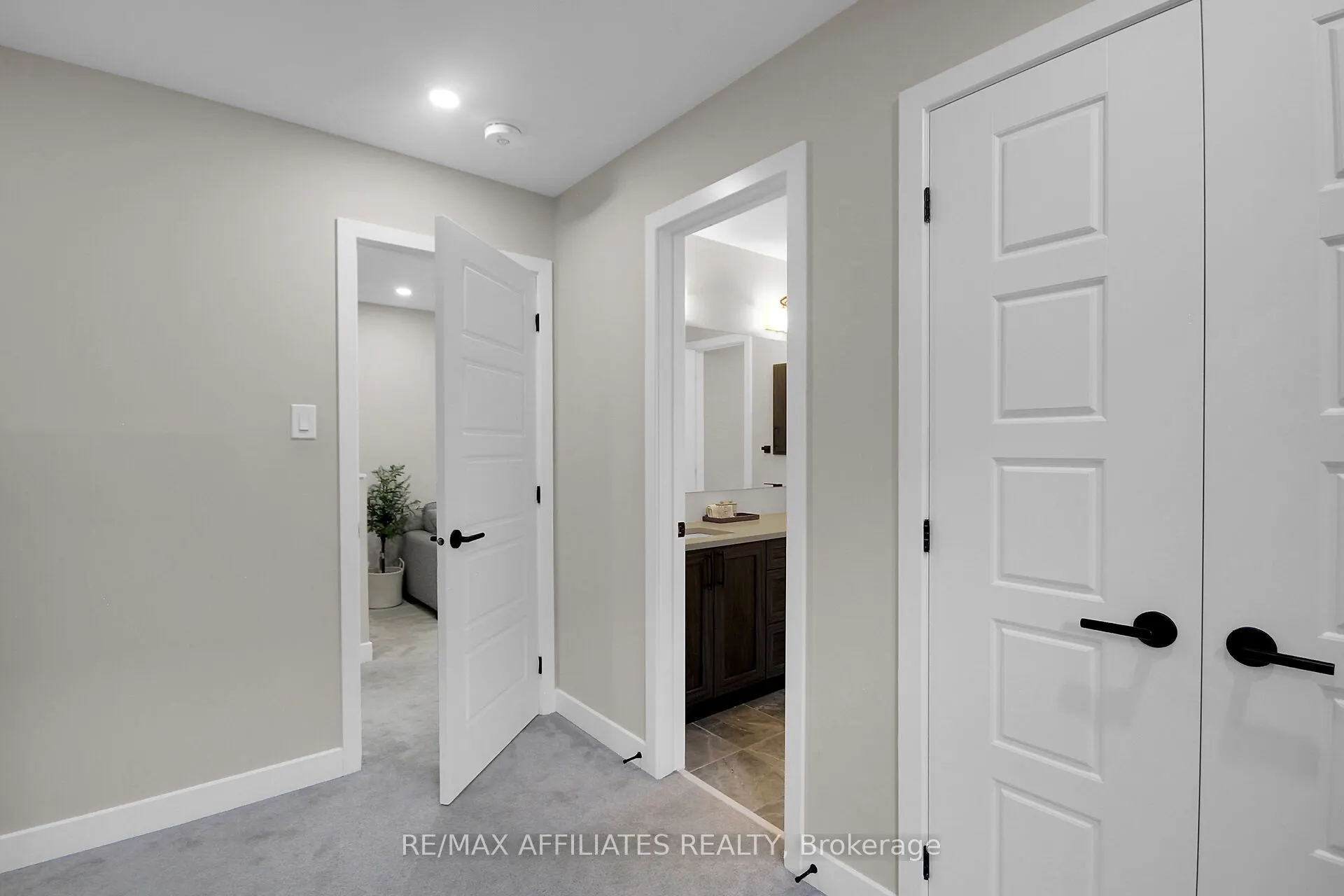 357 SHOVELER Grove