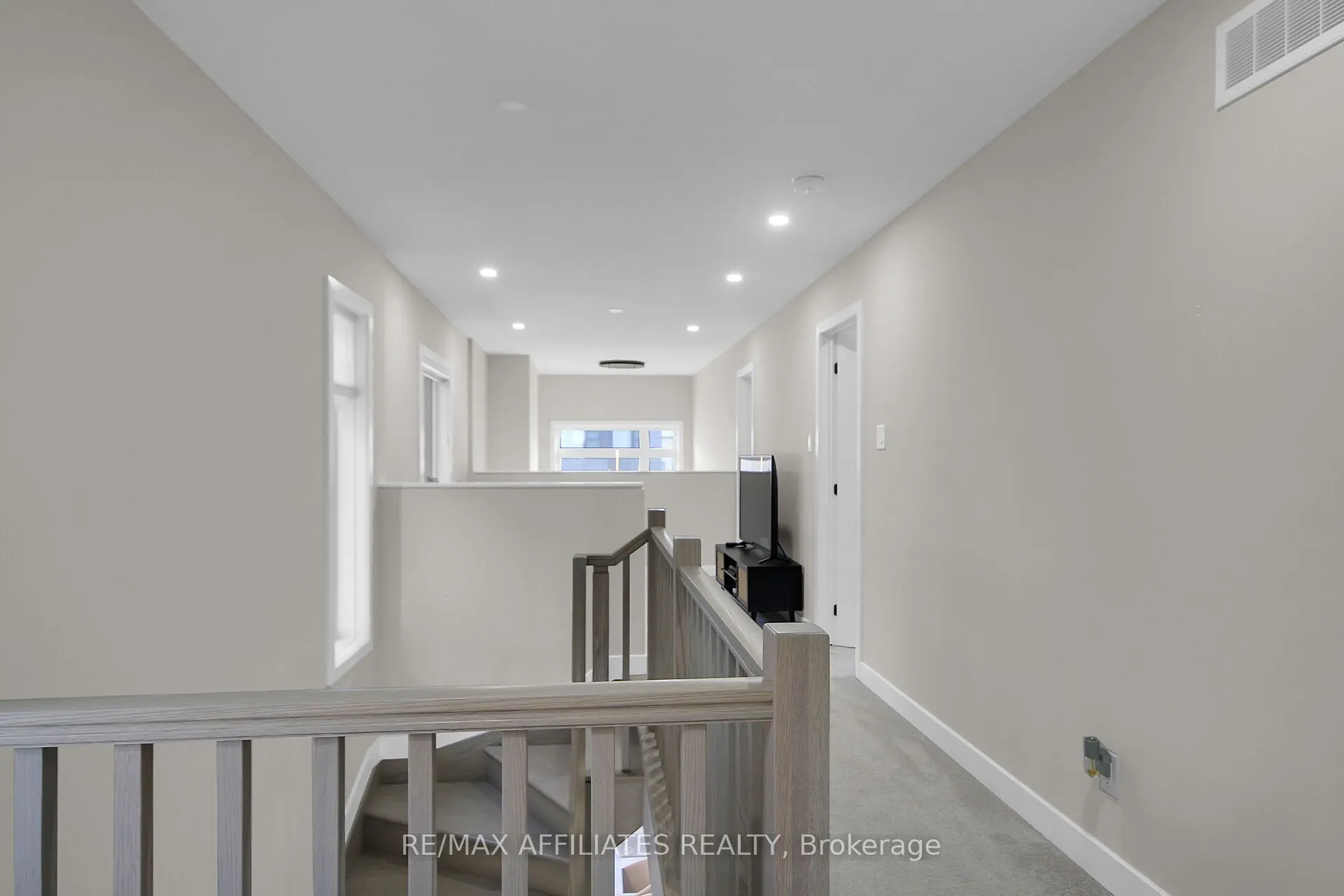 357 SHOVELER Grove
