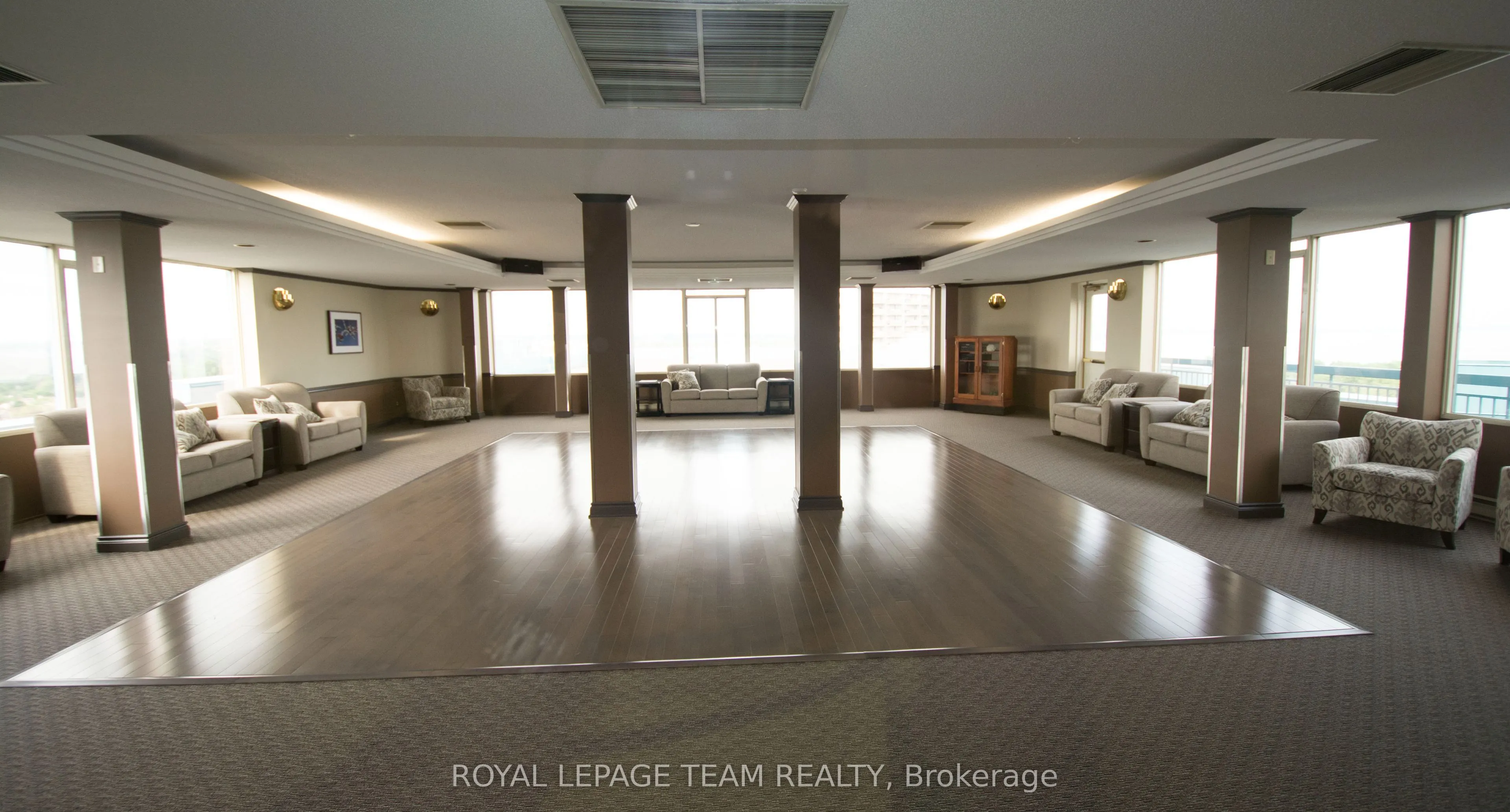 1025 Grenon Avenue, #209