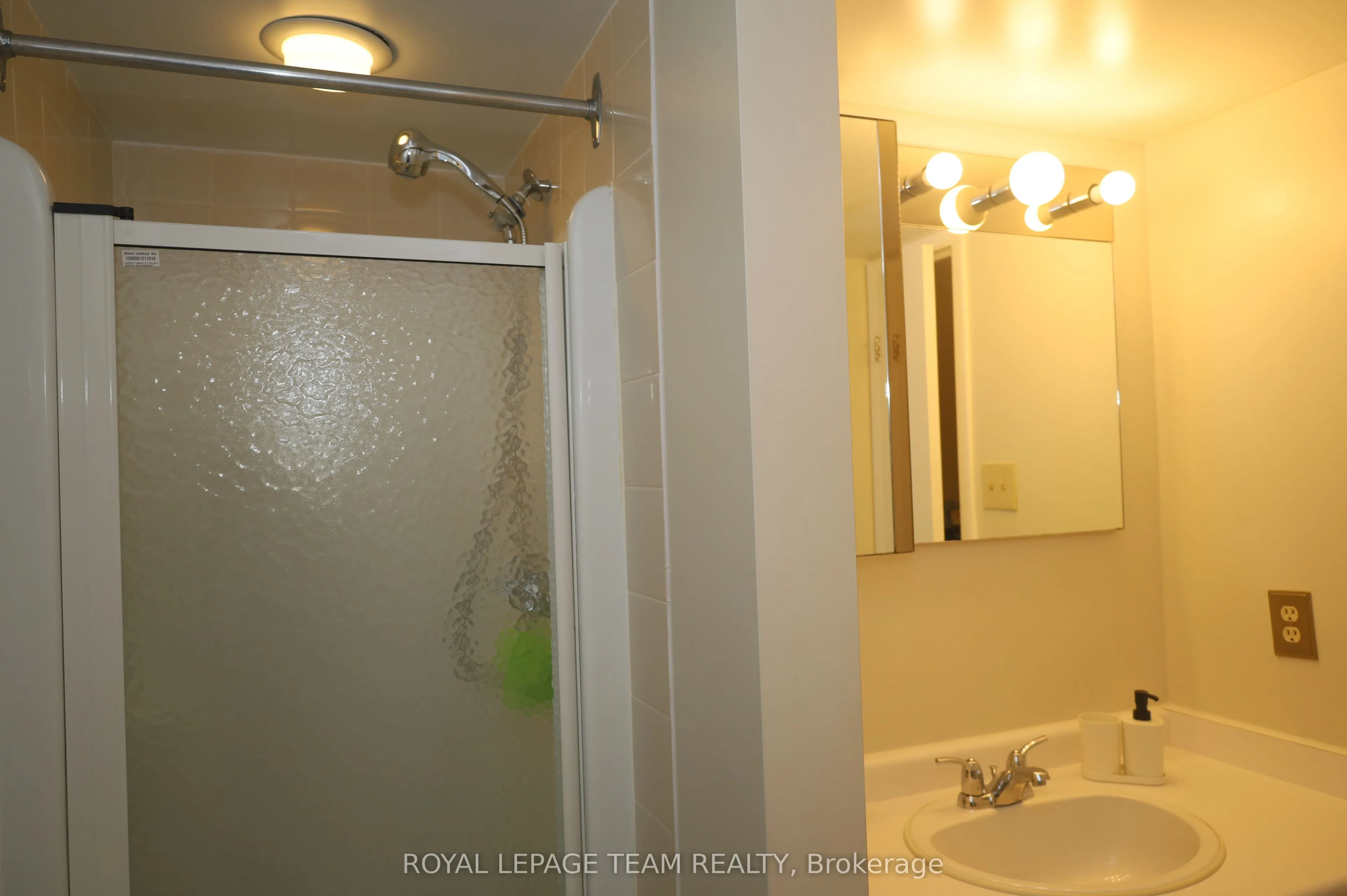 1025 Grenon Avenue, #209
