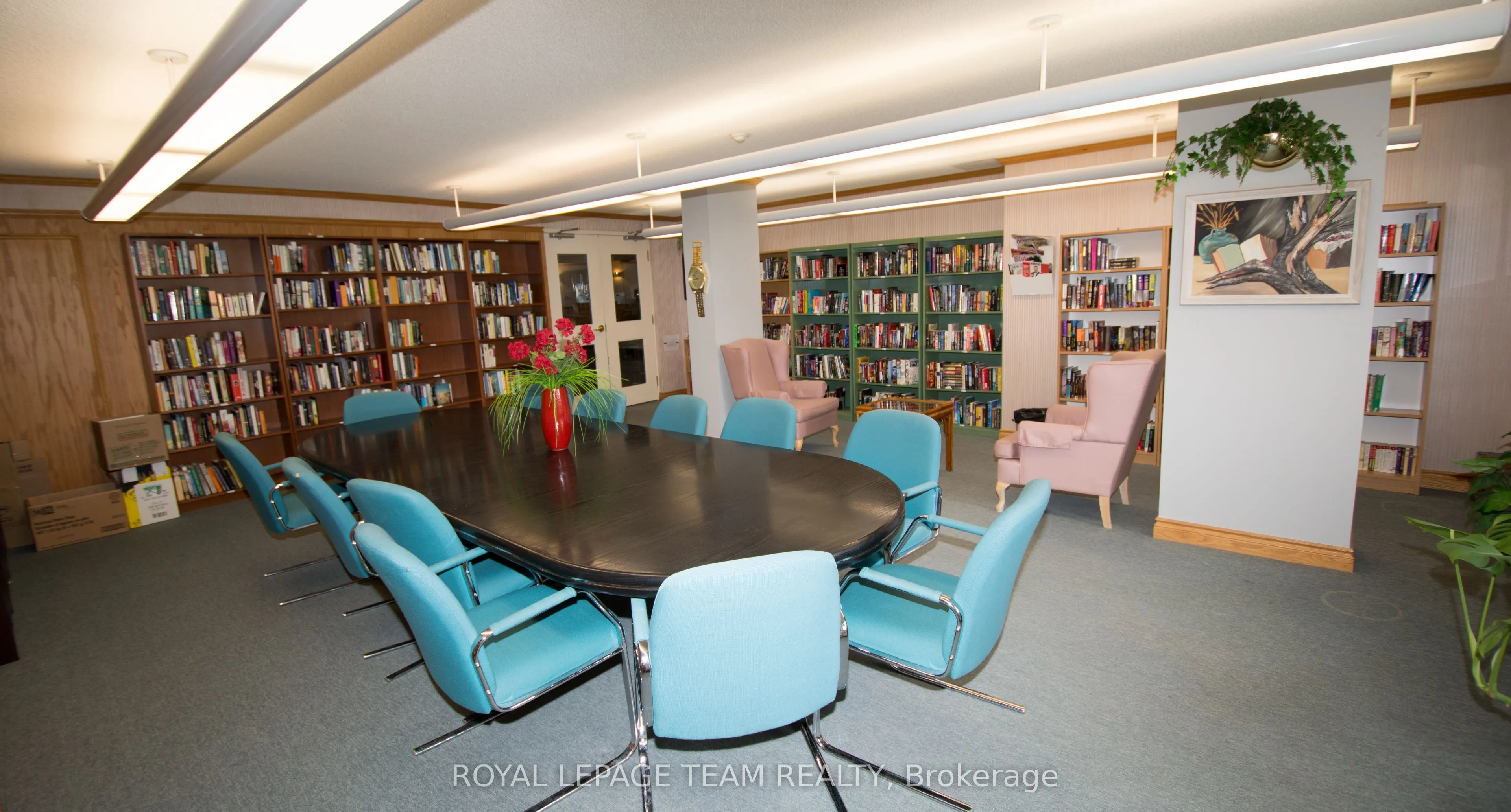 1025 Grenon Avenue, #209