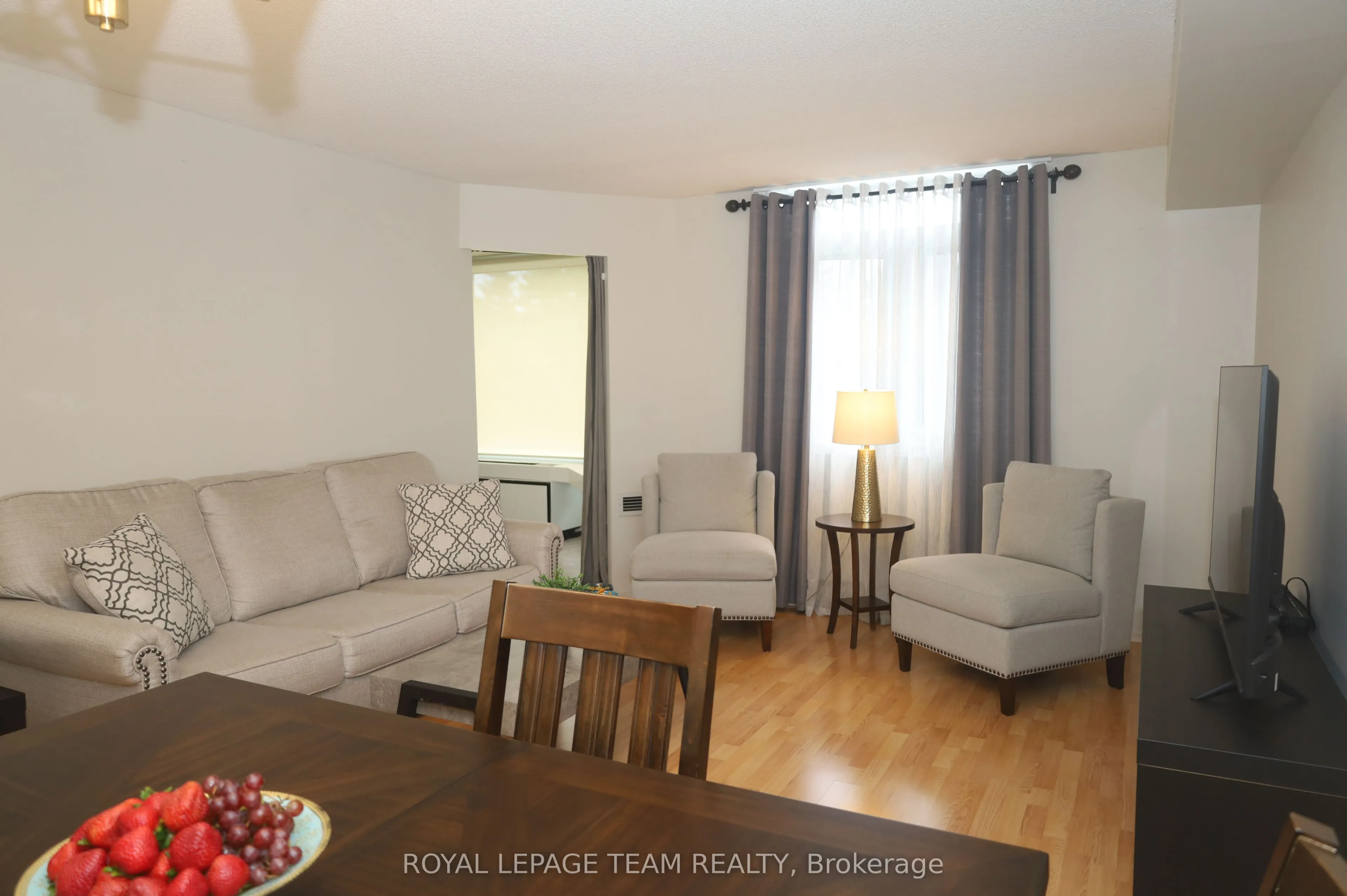 1025 Grenon Avenue, #209