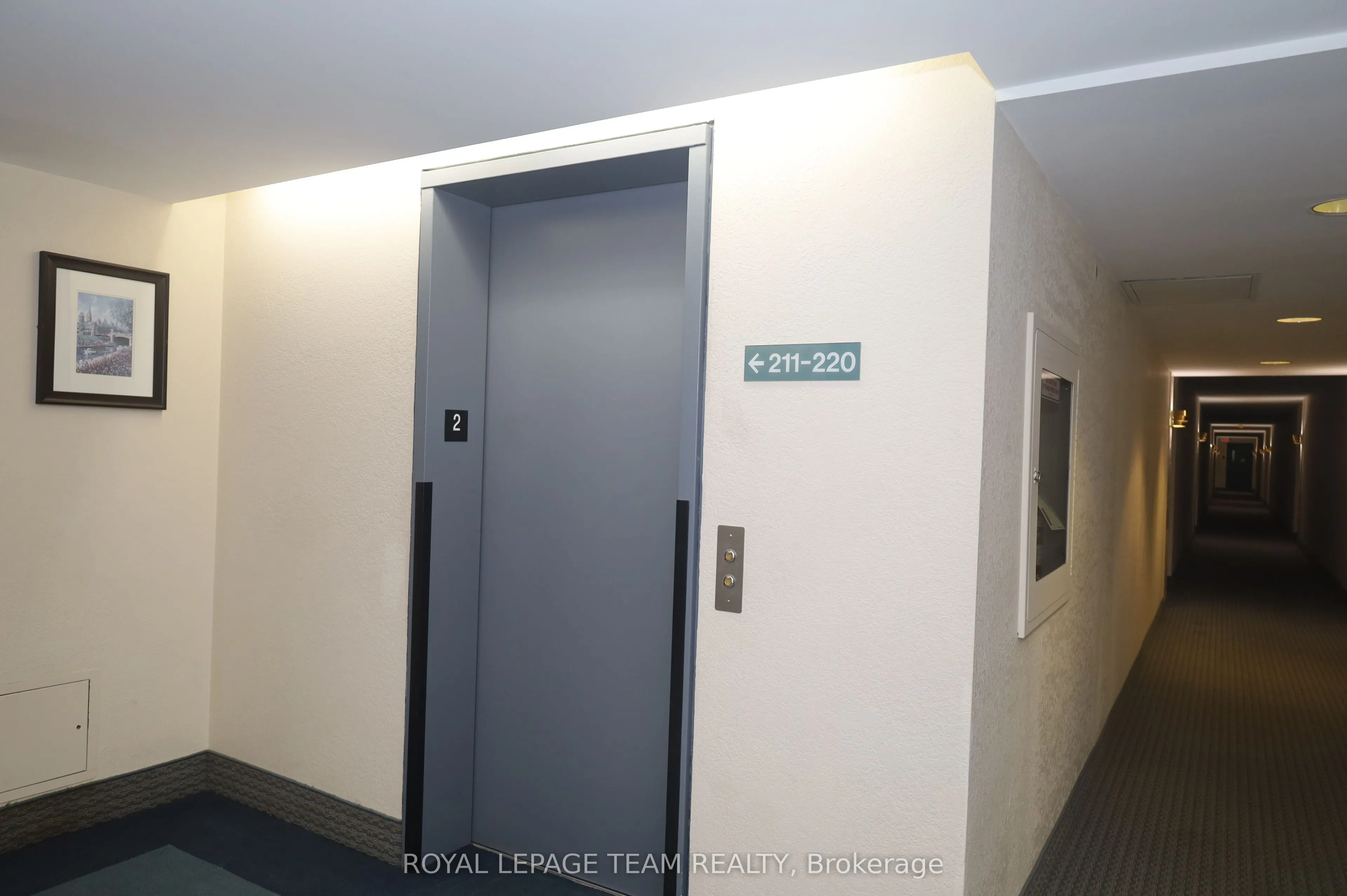 1025 Grenon Avenue, #209