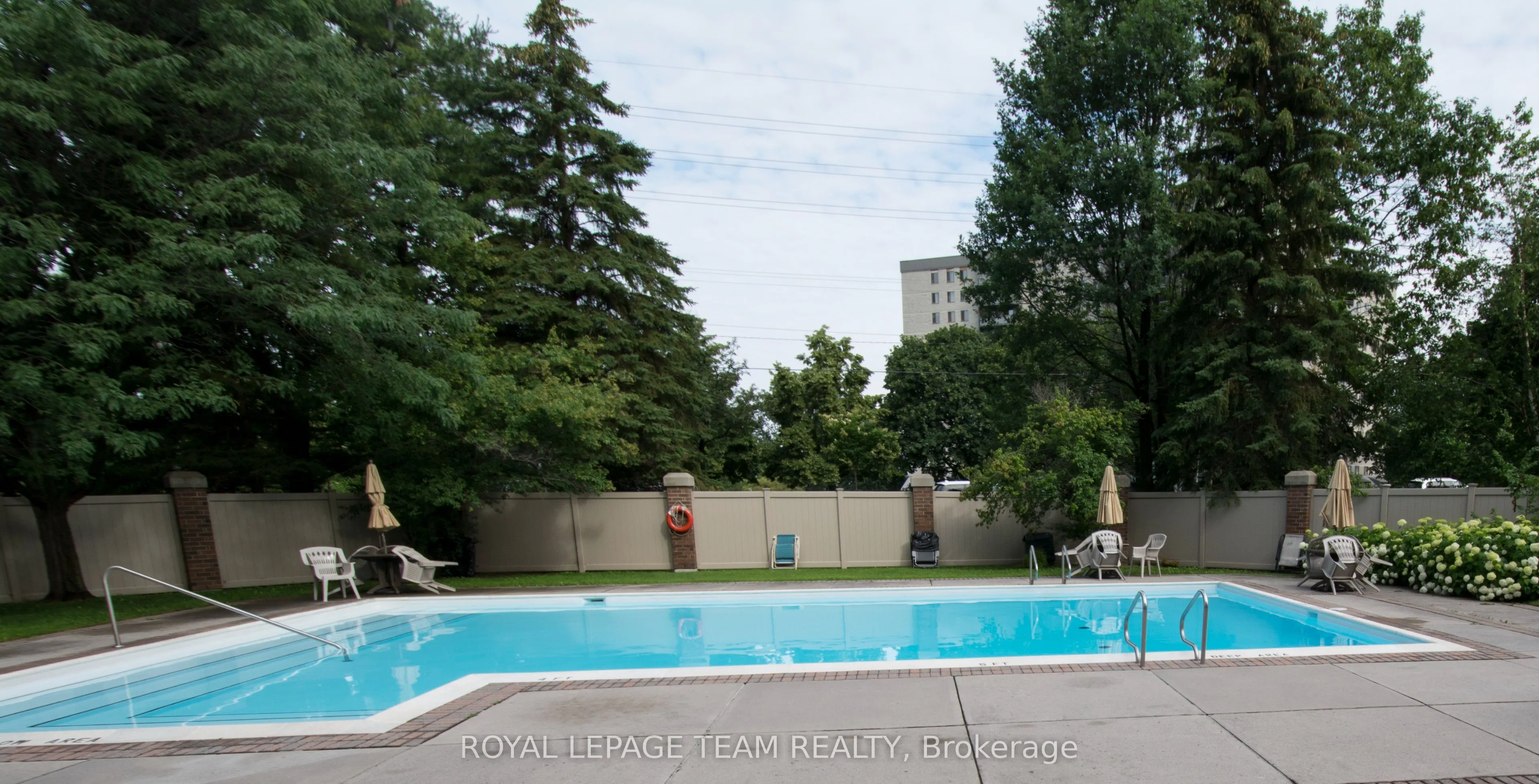 1025 Grenon Avenue, #209