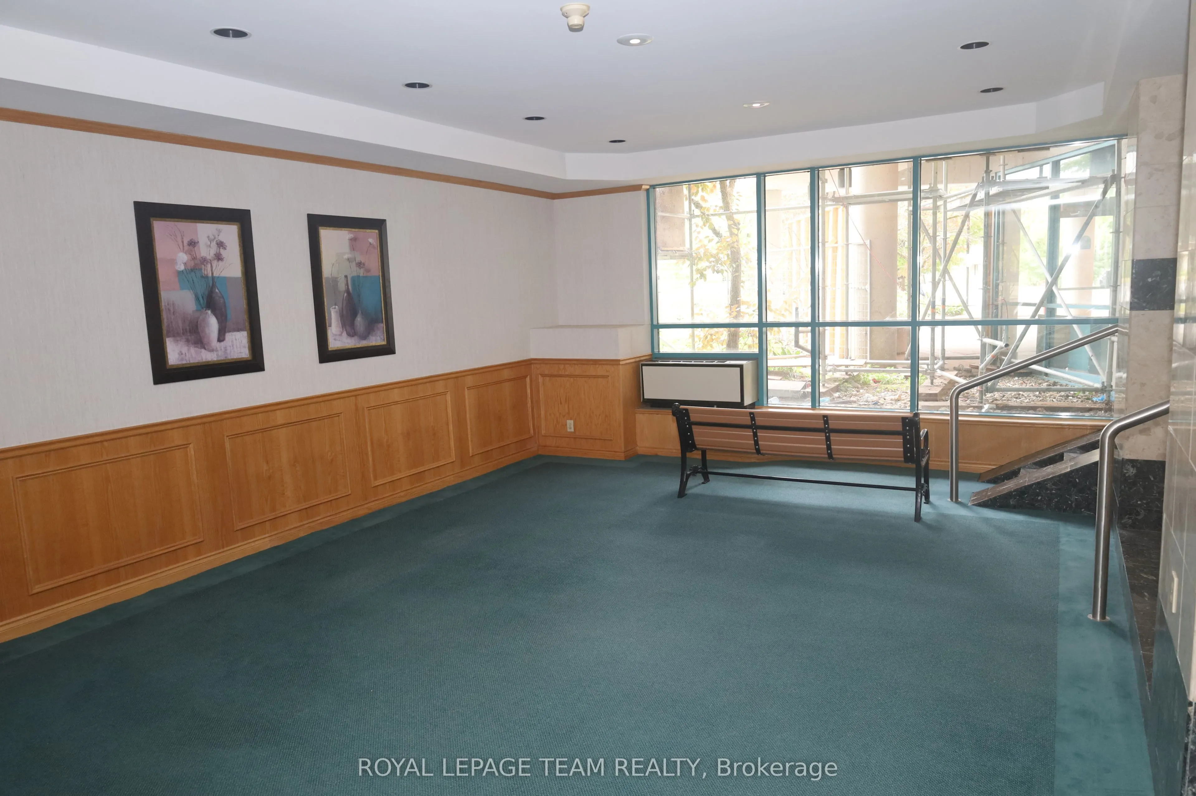 1025 Grenon Avenue, #209