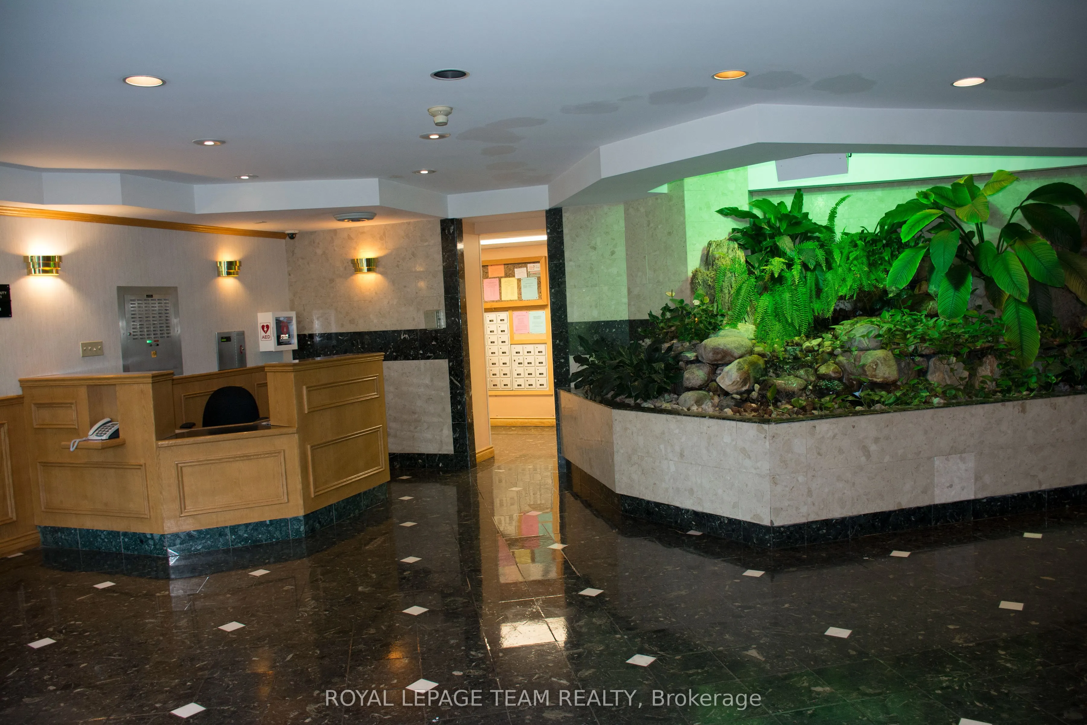 1025 Grenon Avenue, #209
