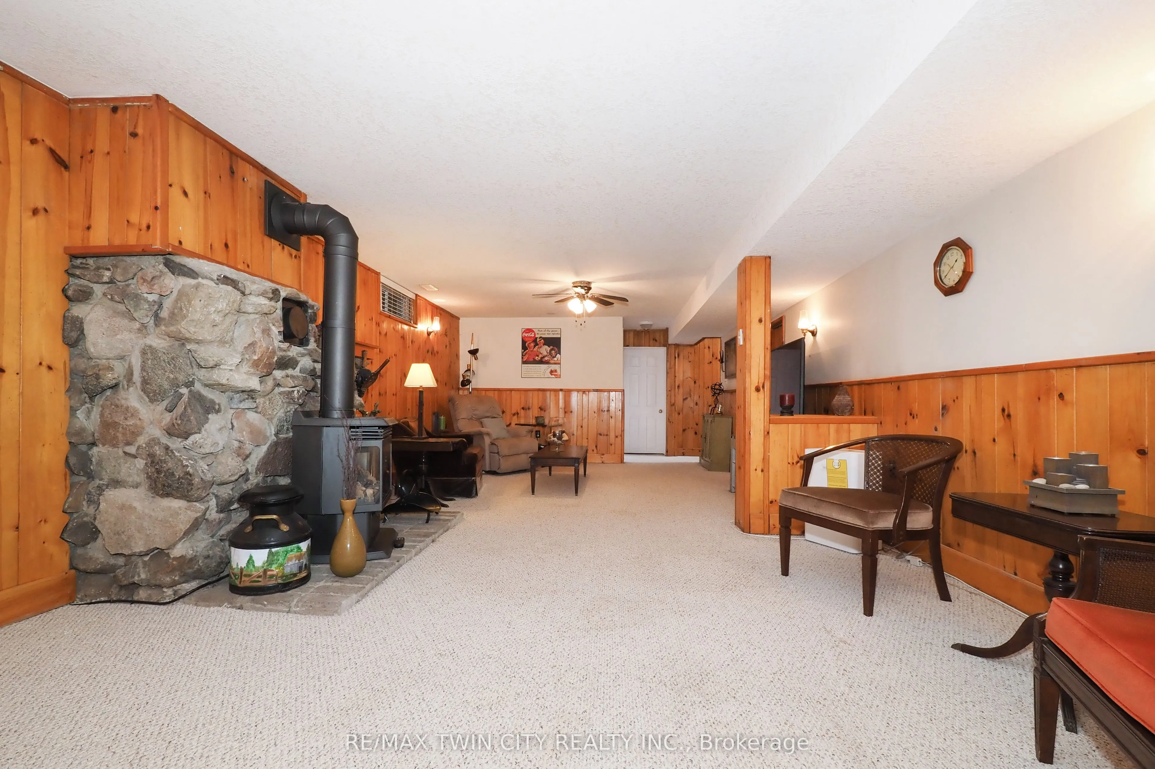 44 Milton Avenue W