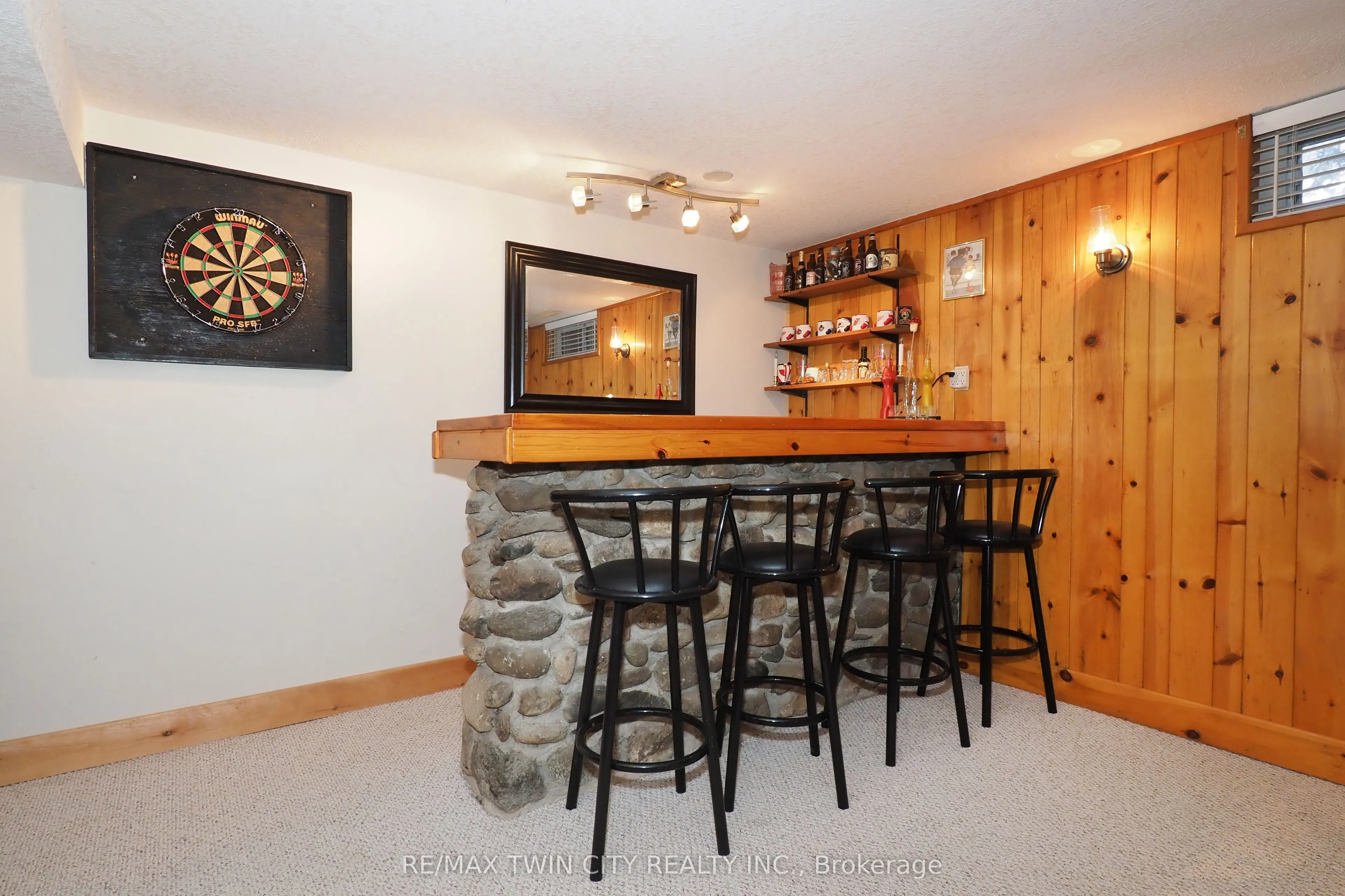 44 Milton Avenue W