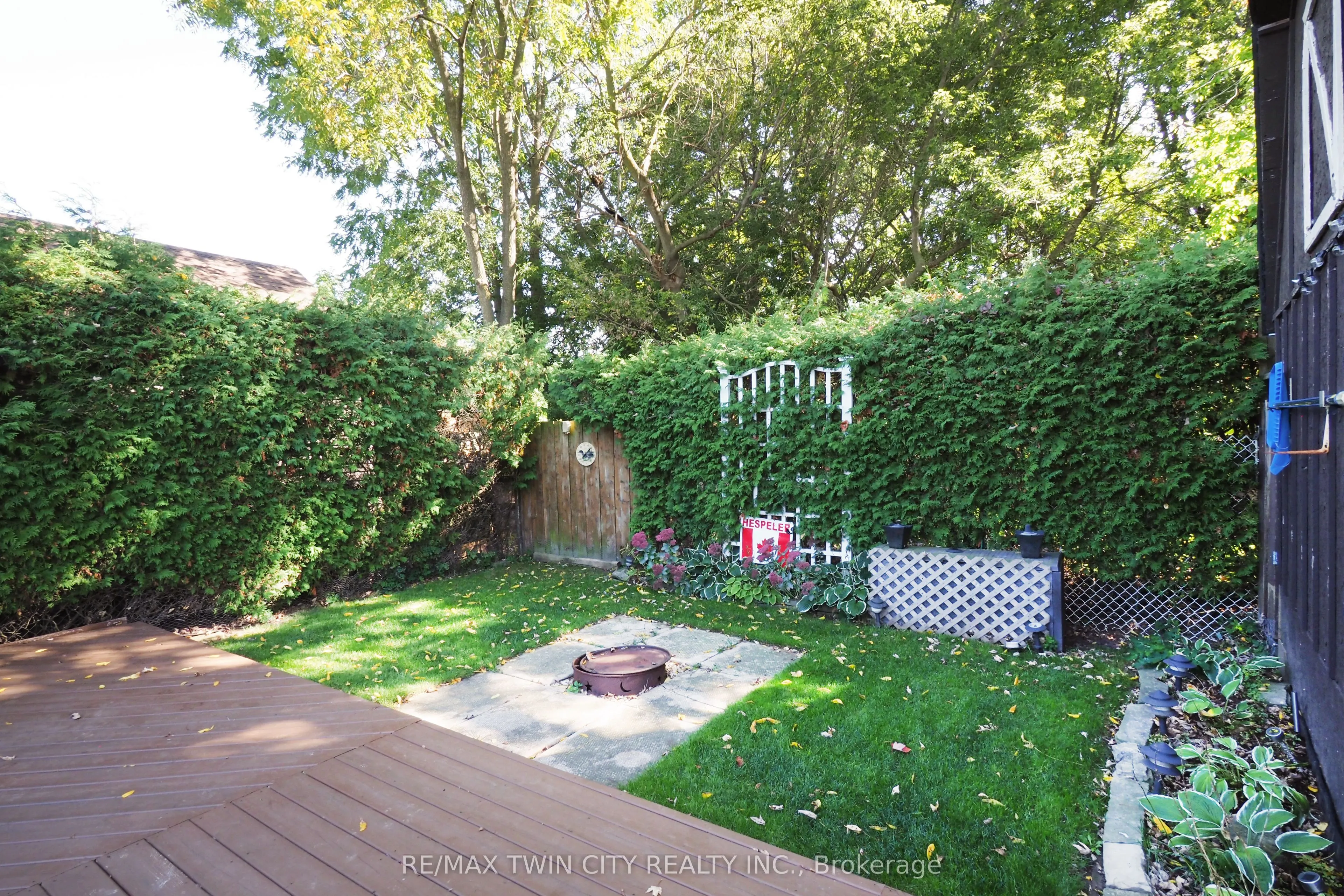 44 Milton Avenue W