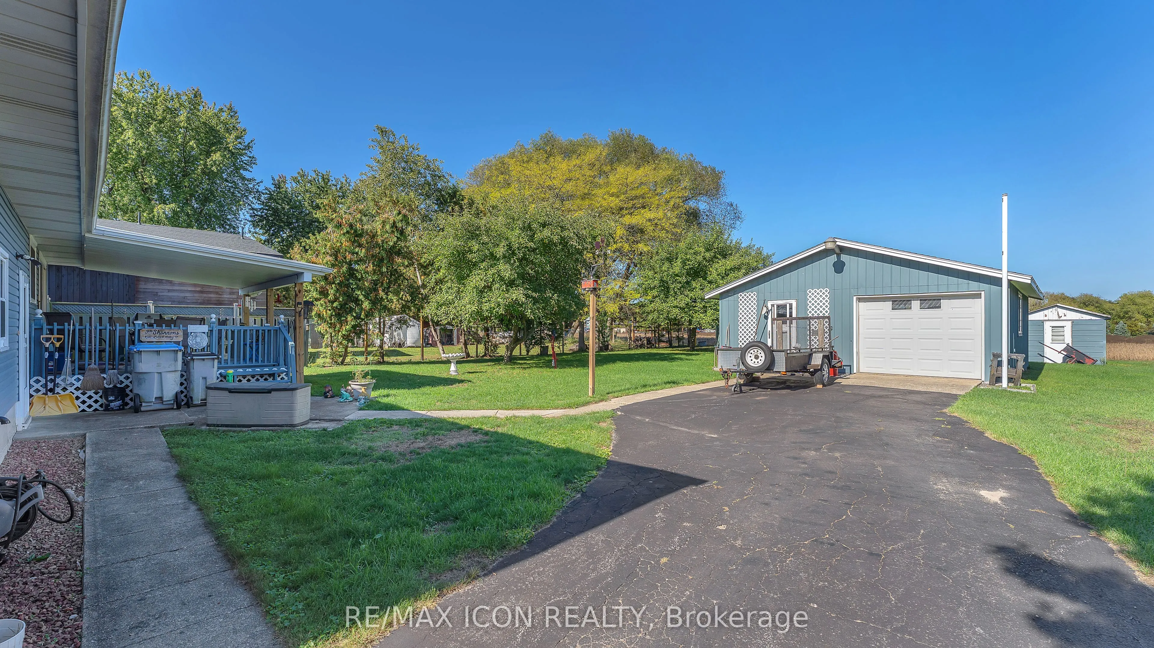8274 Burwell Road E