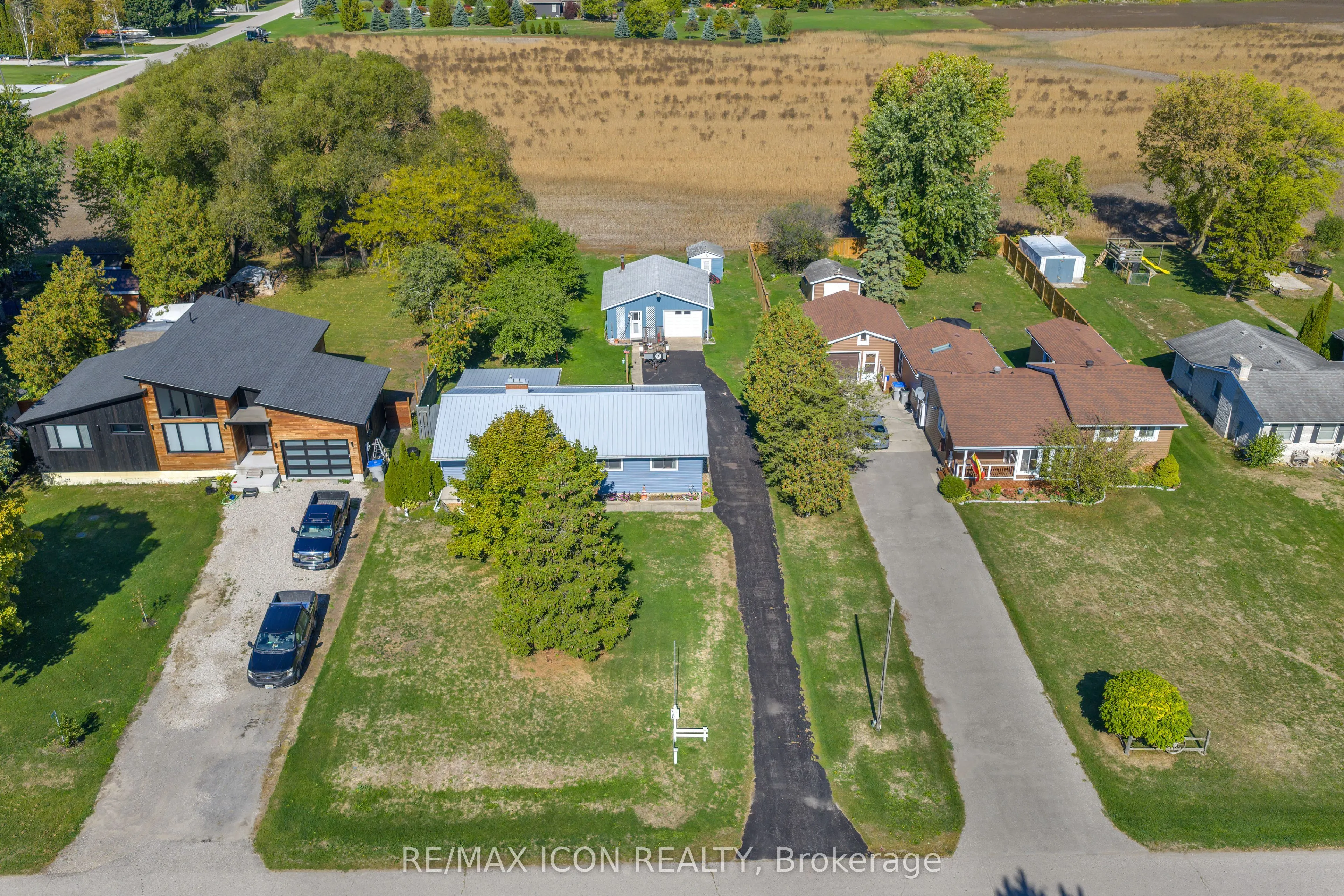 8274 Burwell Road E